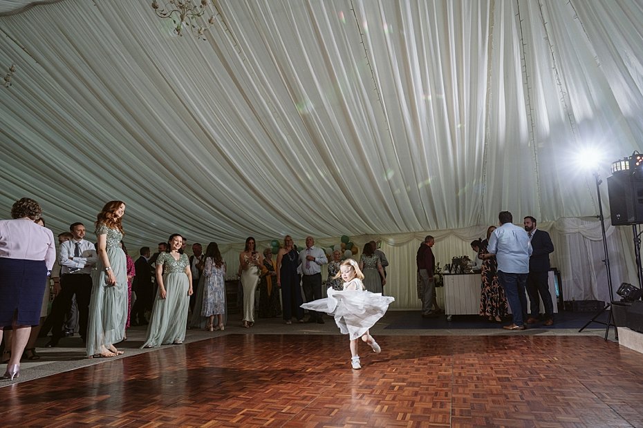 kingston bagpuize house Wedding - Penny & Graham - Lee Dann Photography-0600.jpg