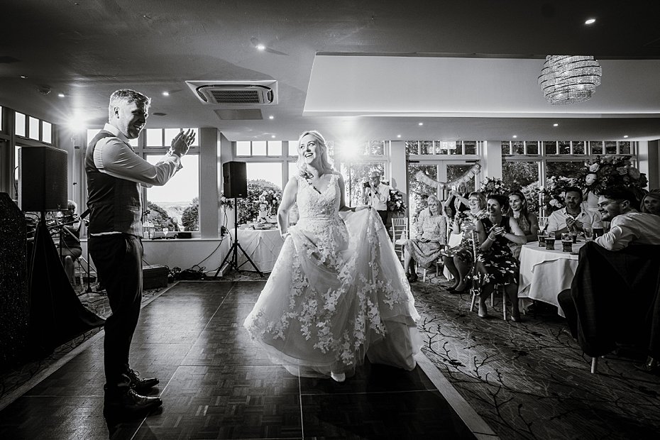 Charingworth Manor Wedding - Nicola & James - Lee Dann Photography-0641.jpg