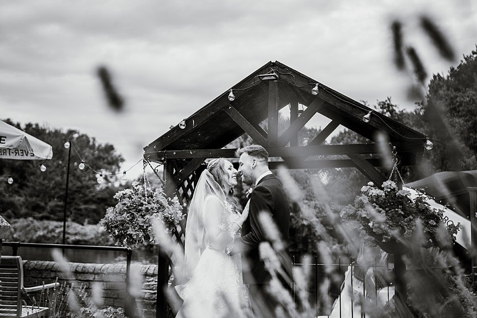 Tithe Barn Wedding - Emily & Chris - Lee Dann Photography-524.jpg