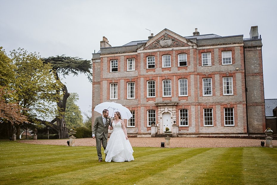 458_Ardinton House Wedding - Katey & Stuart - Lee Dann Photography-318.jpg