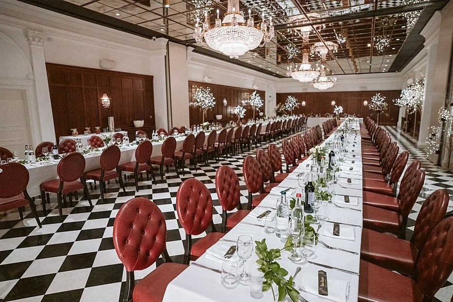 Randolph Hotel Wedding - Jeremy & Hazel - Lee Dann Photography-583.jpg