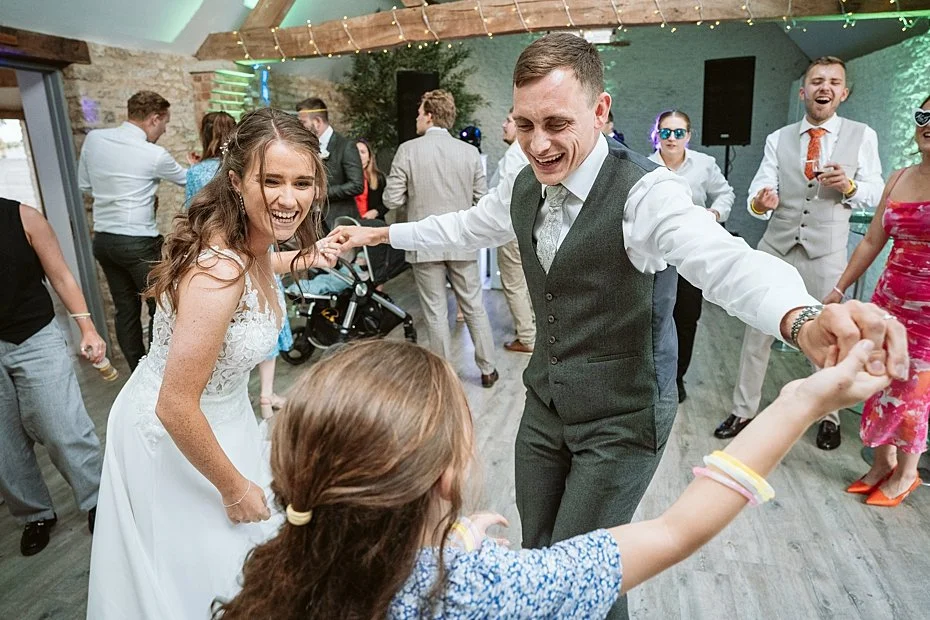 Stratton Court Barn Wedding - Jess & Tim - Lee Dann Photography-846.jpg