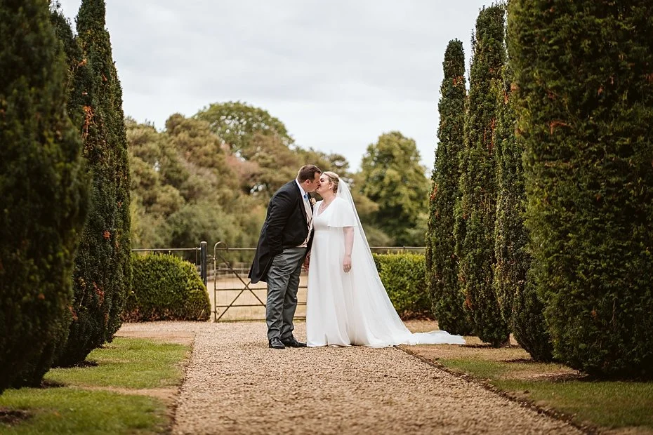 Barley Park Farm Wedding - Fran & Simon - Lee Dann Photography-733.jpg