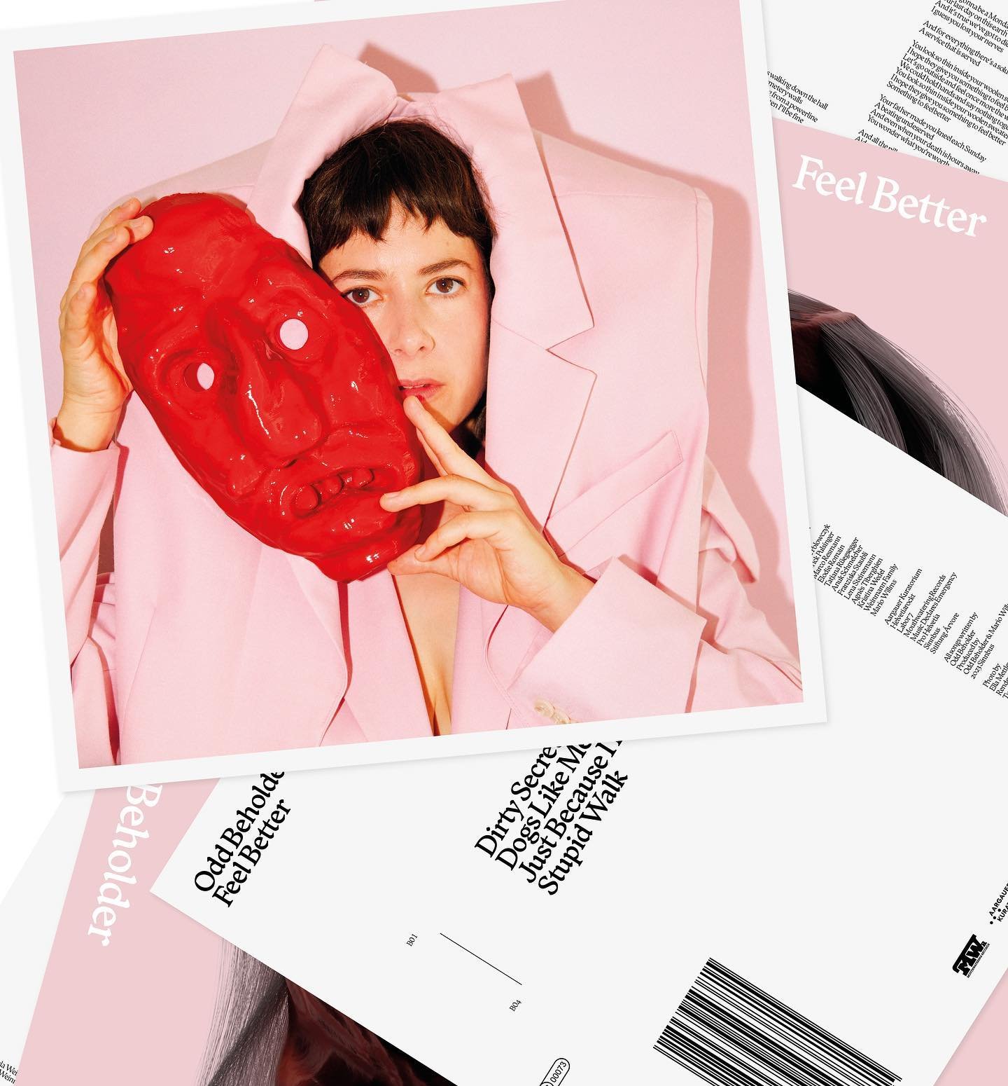 Beste Bewertung for this beautiful new record by my sister in crime, flatmate and since 2 days officially ausgesprochen besti fr&uuml;ndin Odd Beholder! 😭👏👏👏 @oddbeholder 

The full album is out now and I warmly recommend you to listen to it and 