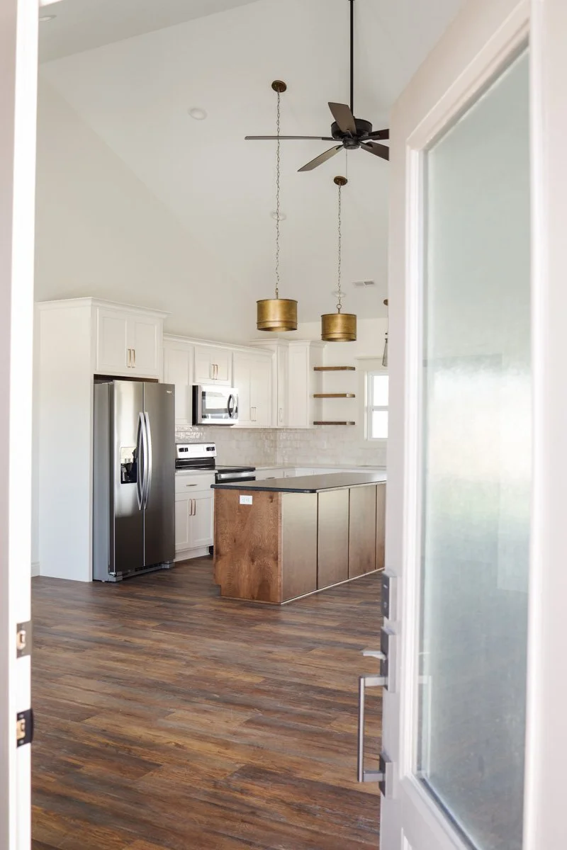Handy-Heros-Construction-Remodel-Contractor-Ashland-MO-09.jpg