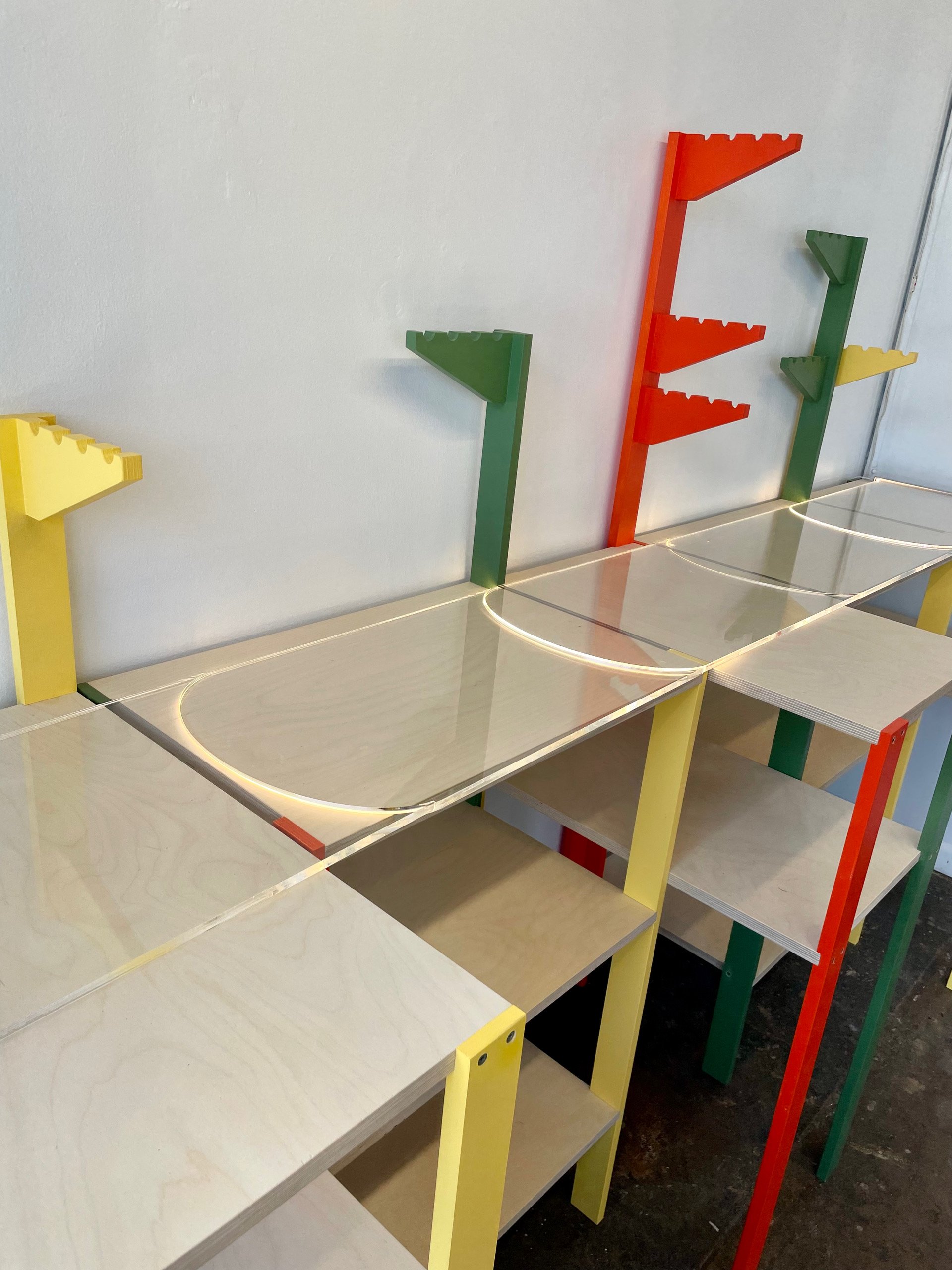 Side-lit acrylic top