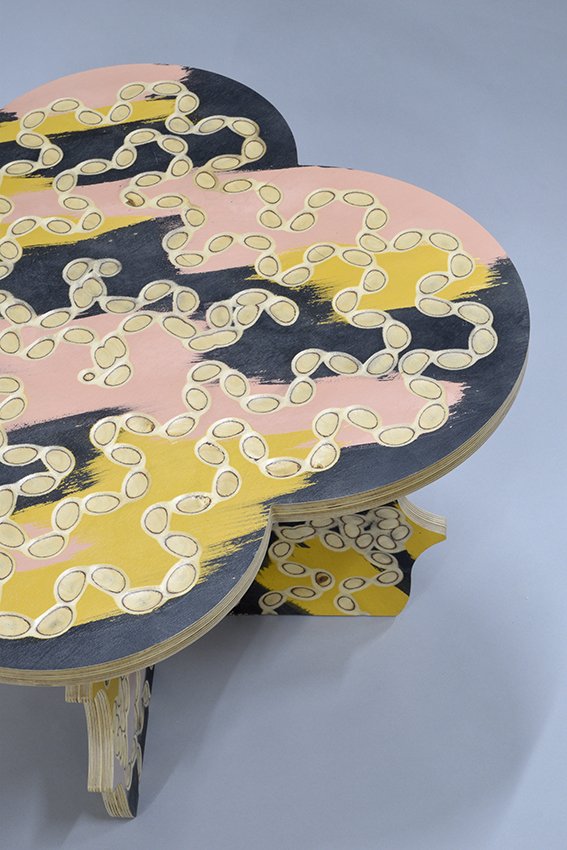 Pitter Spatter table detail