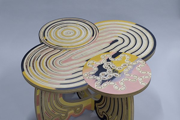 Radial table detail