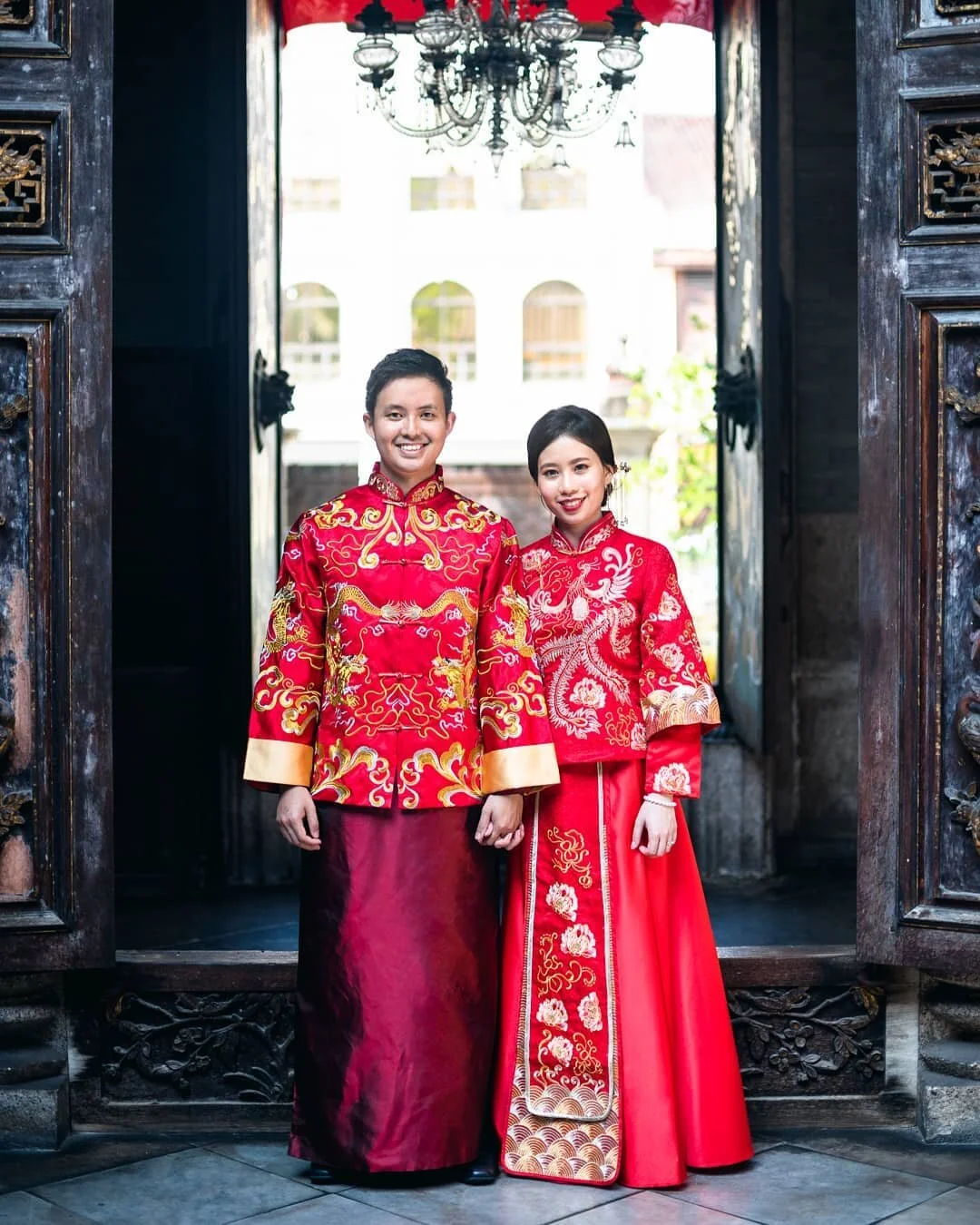 Pre-wedding shoot in Penang, at the Peranakan Mansion, with Su Lin and Chun Yip; Makeup by @elynn_211 ⁣
⁣
⁣
#joyibrandphotography #malaysiawedding #malaysiaweddings #weddingmalaysia #weddingphotography #wedding #weddings #traditionalwedding #preweddi