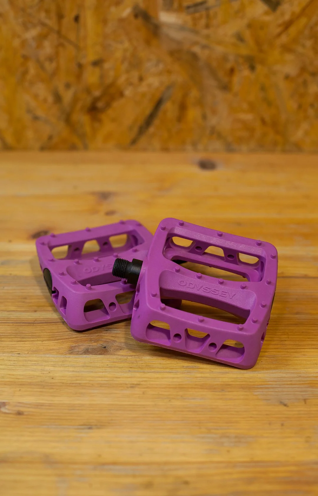 Odyssey Twisted PC Pedaler (Purple)
