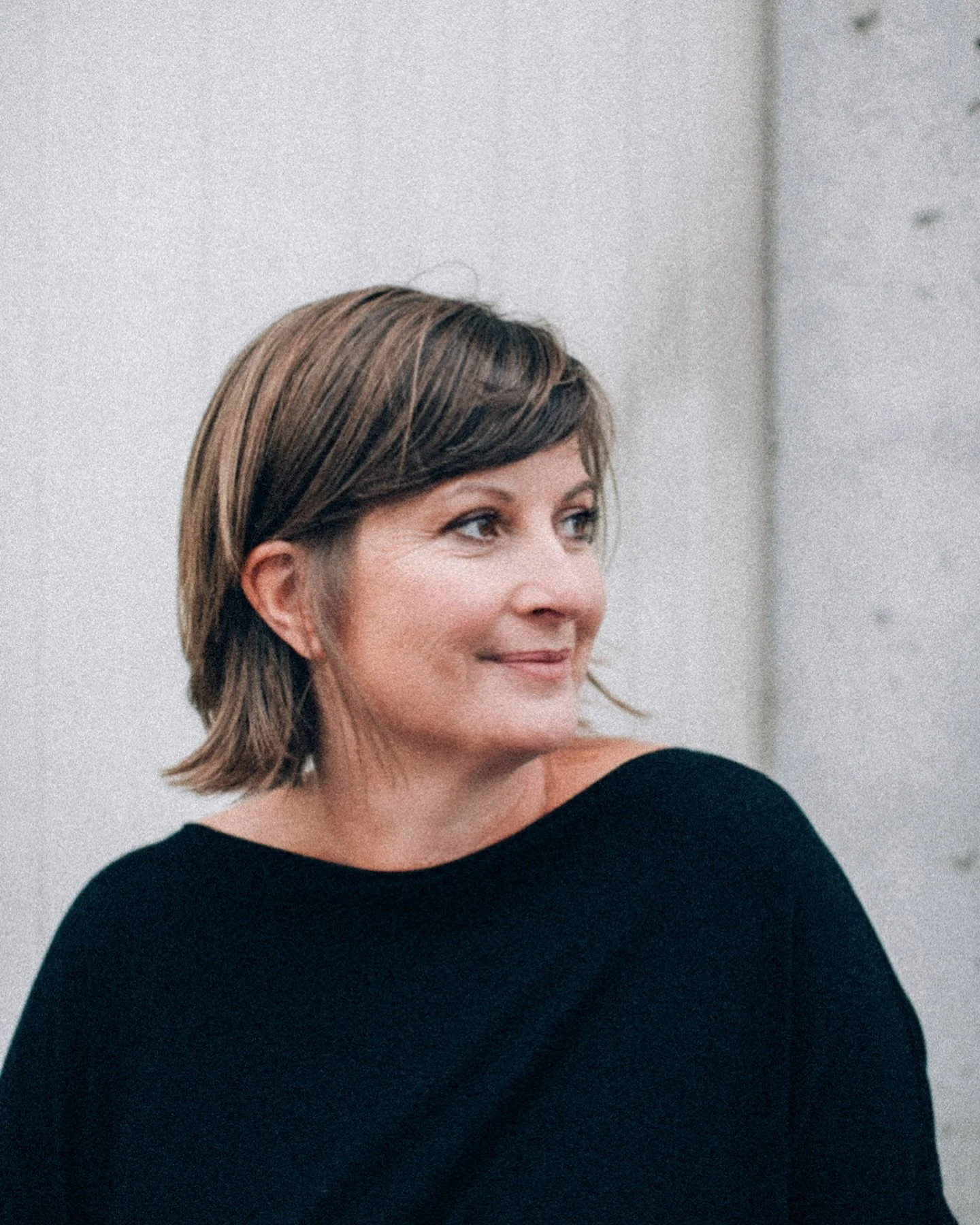 We&rsquo;re thrilled to welcome Belgian ceramicist @marlieshuybs.be to Sanae Collective. Known for her sculptural vessels and raw, tactile finishes, Marlies creates quietly powerful pieces that celebrate imperfection and presence. Each object is one 