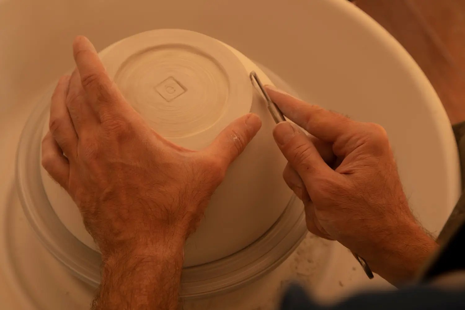 Sanae | Artisans | Epoca ceramic process 4.png