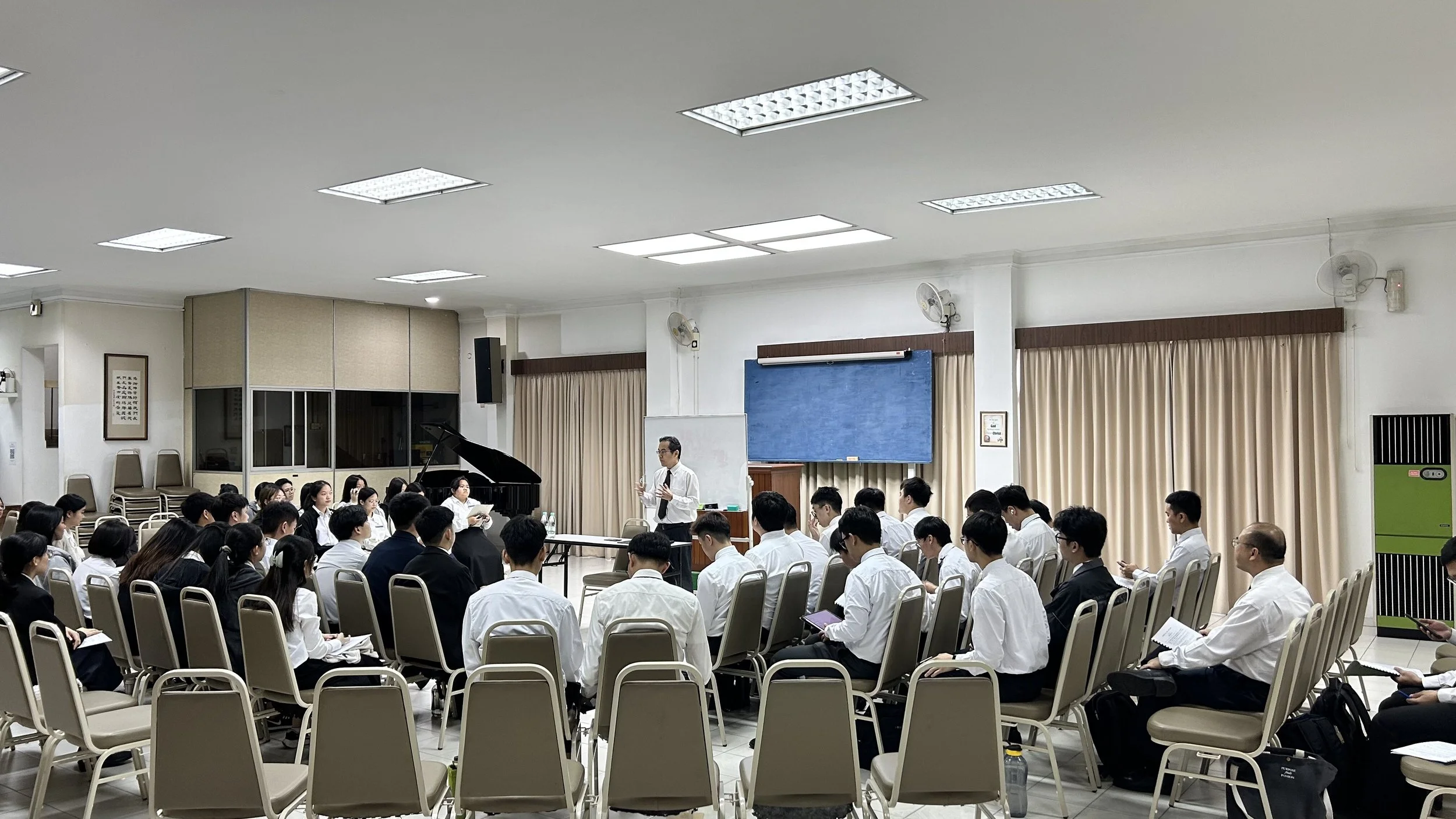 Malaysia Young People Work (2).jpg