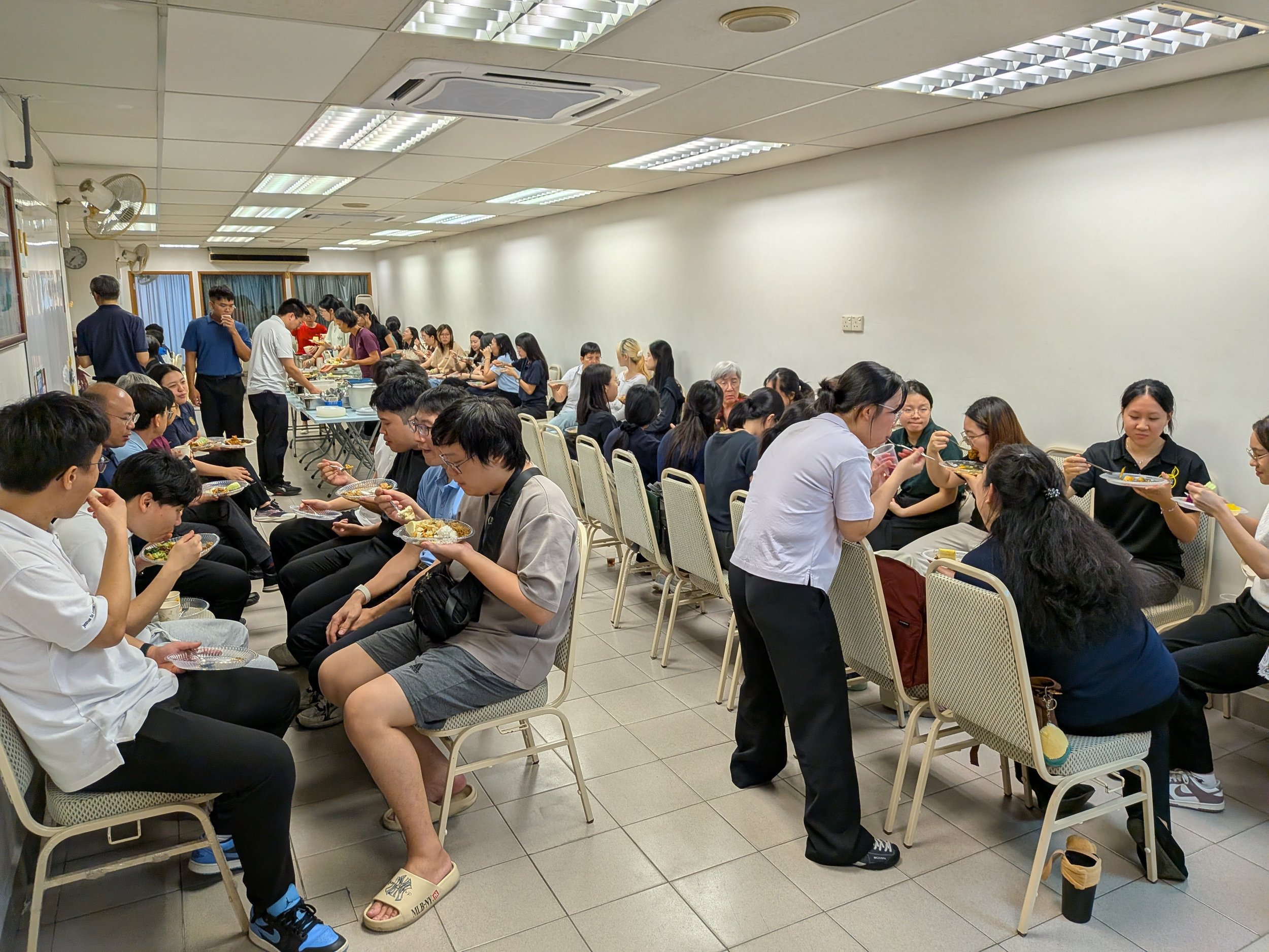 Malaysia Young People Work (8a).jpg