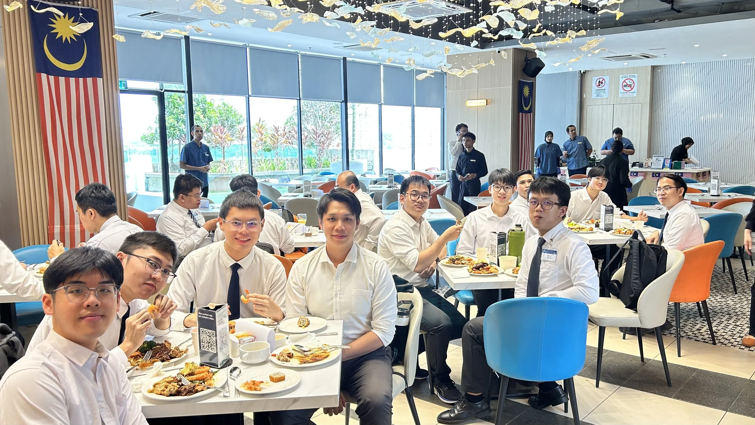 Malaysia Young People Work (24).jpg