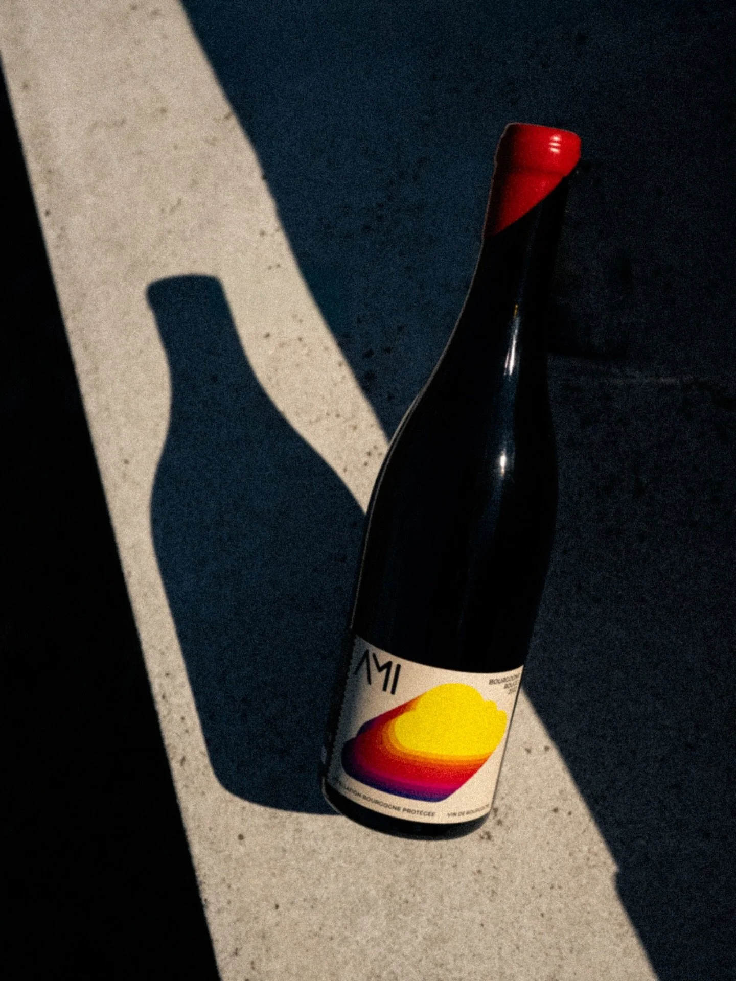 Da noi succedono tante cose / 

Da noi c&rsquo;&egrave; una cucina curata con men&ugrave; alla carta, ci sono le tapas e i piattini da condividere, c&rsquo;&egrave; una selezione di vini italiani e da tutto il mondo, e ci sono i nostri cocktail fatti