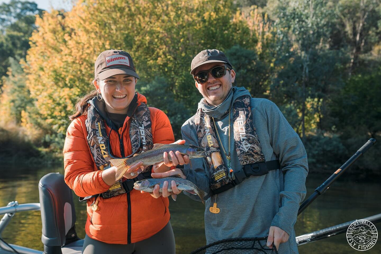 Nicky and James from @eastbrunswickfly recently spent a cracking day drifting on the Tumut River! 

We were blessed with a gorgeous autumns day and with a recent rise in water height the fish keen and on the chew. 😎 

The guys did an amazing job out