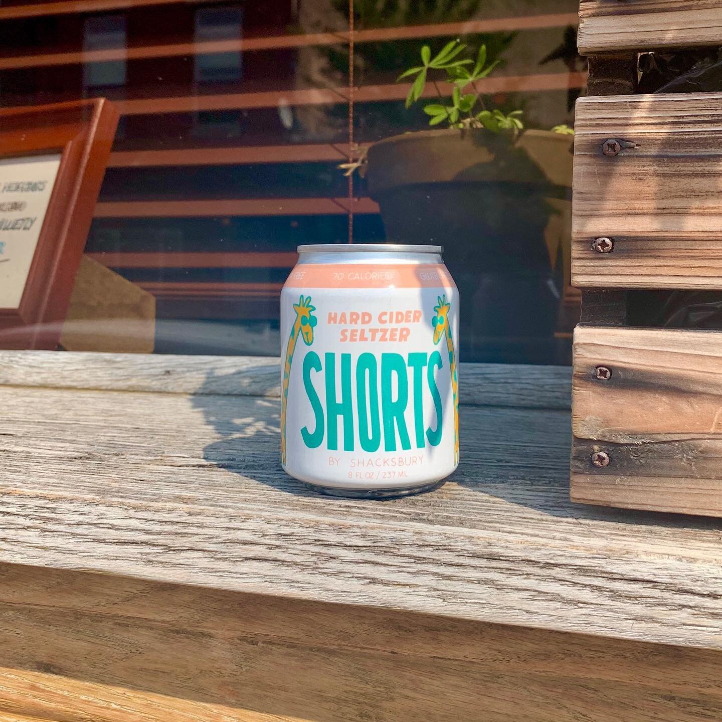 ☀️New in cans☀️ @shacksbury Shorts are here! These lil cuties are a crushable cider/seltzer hybrid AND If you wanna be our own personal hero you can make it a &ldquo;Short-y Wide&rdquo; by pairing it with a shot of @espolontequila Blanco for a cool $