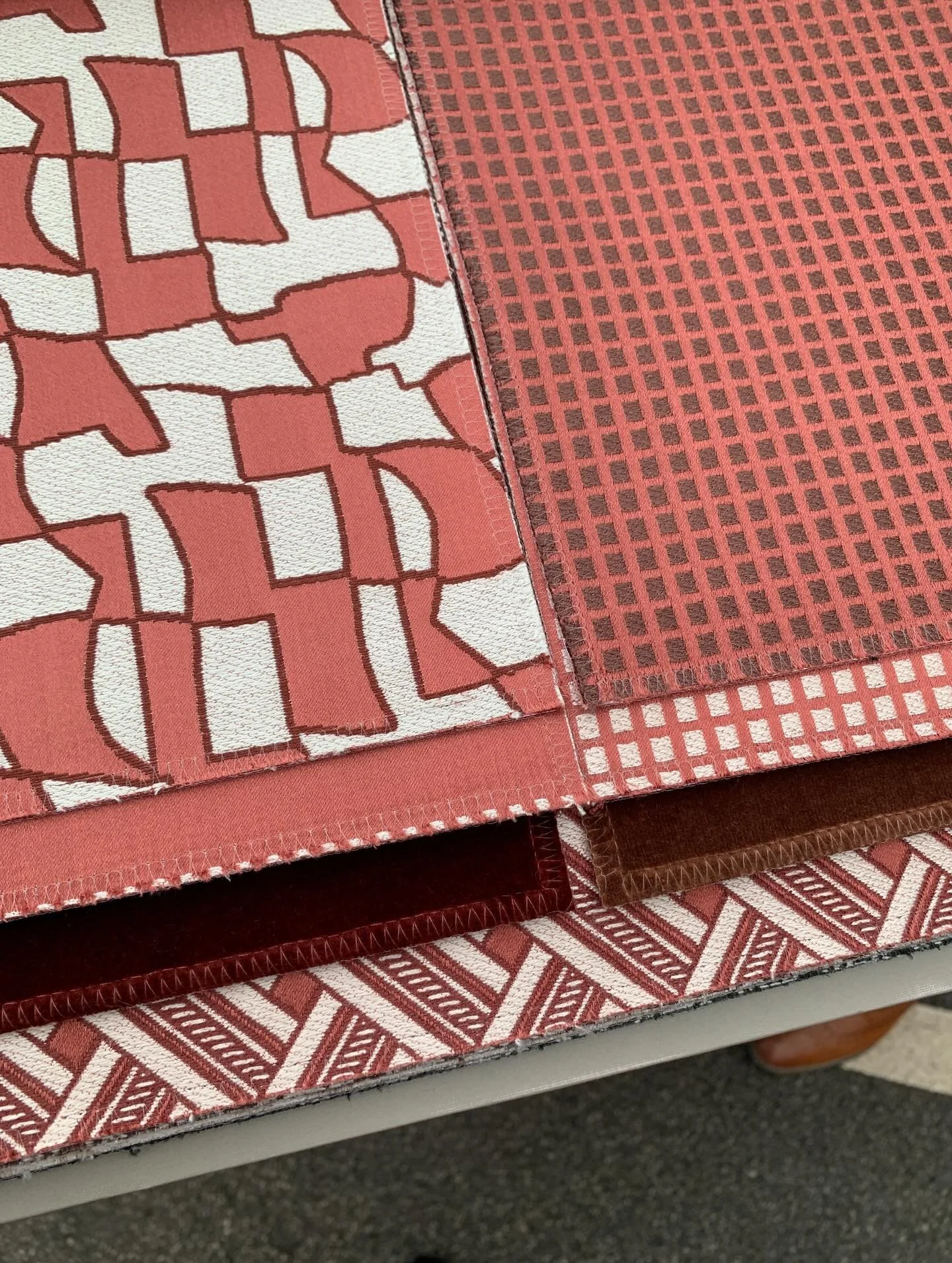 Checking out the gorgeous new fabrics from @archrollfabrics , the fastest growing textile company in the UK. Thanks to my area sales rep for popping in on his way past Studio 15 Interiors 👌😊