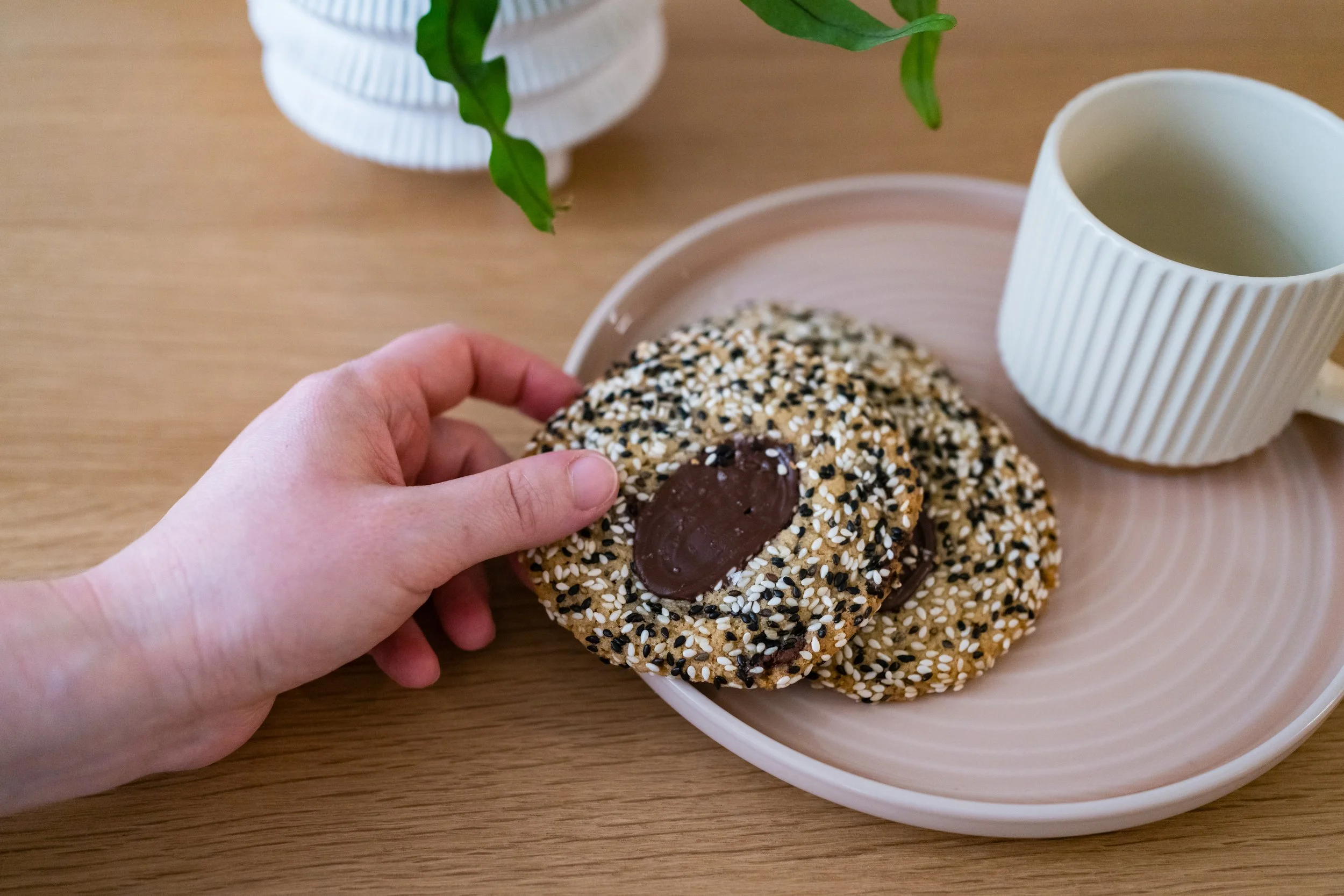 Tahini Sesame Cookie with Dark Chocolate