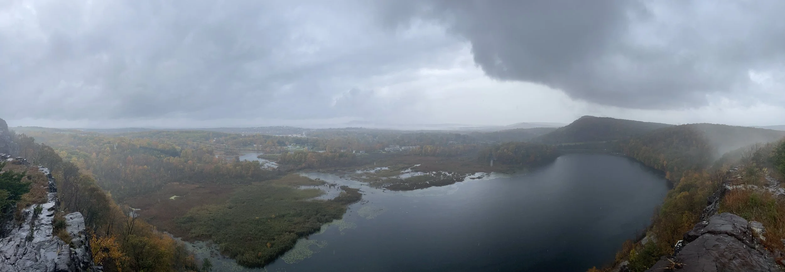 Besek Mountain - Connecticut