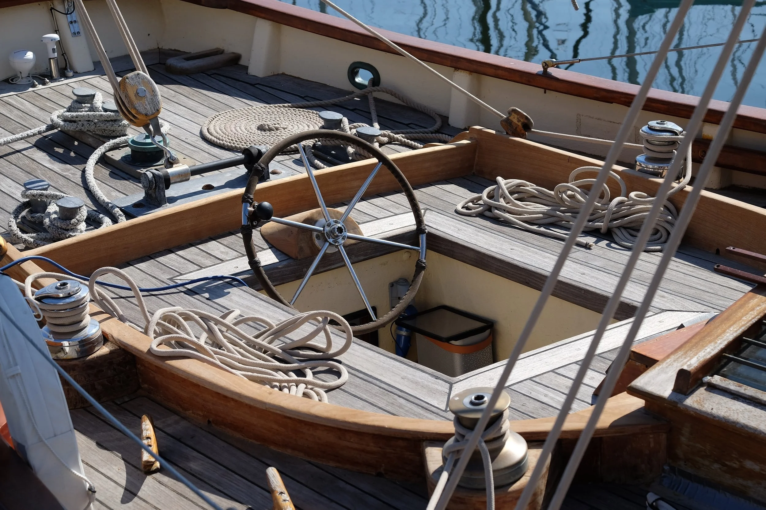 cutter-cockpit.jpg