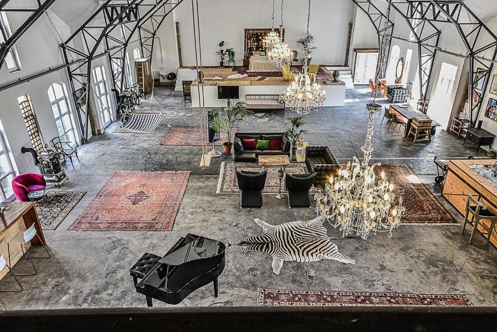 loft3.jpeg