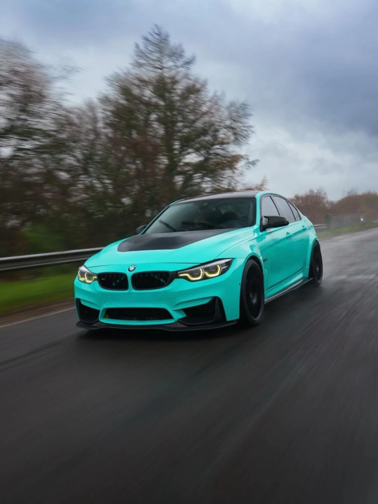 Our wraps should come with a WARNING sticker
⚠️ Causes people to stare and take pictures⚠️ 

We make people turn heads for a living!

📸 @ms_media19