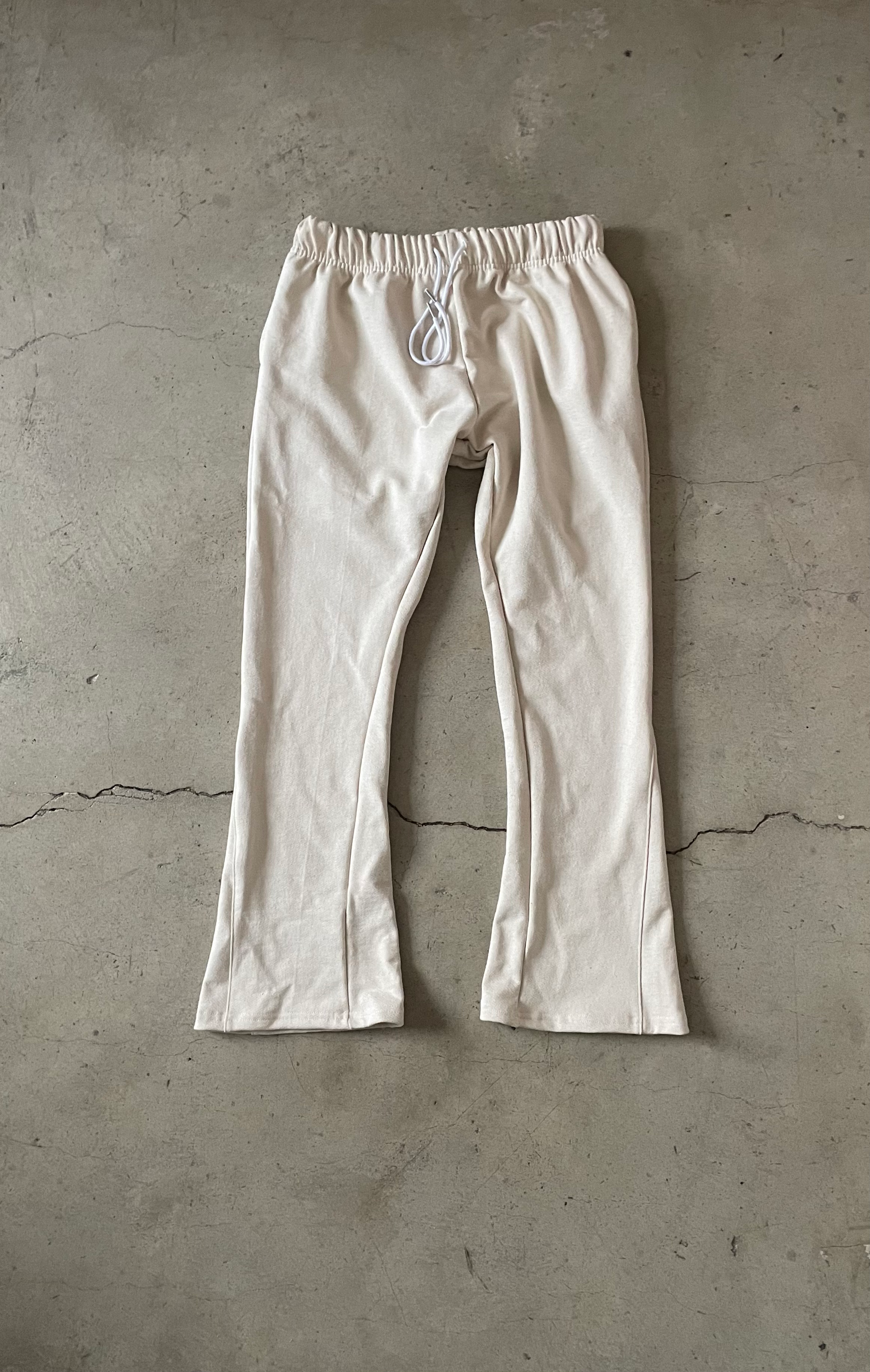 Flare Pants.png