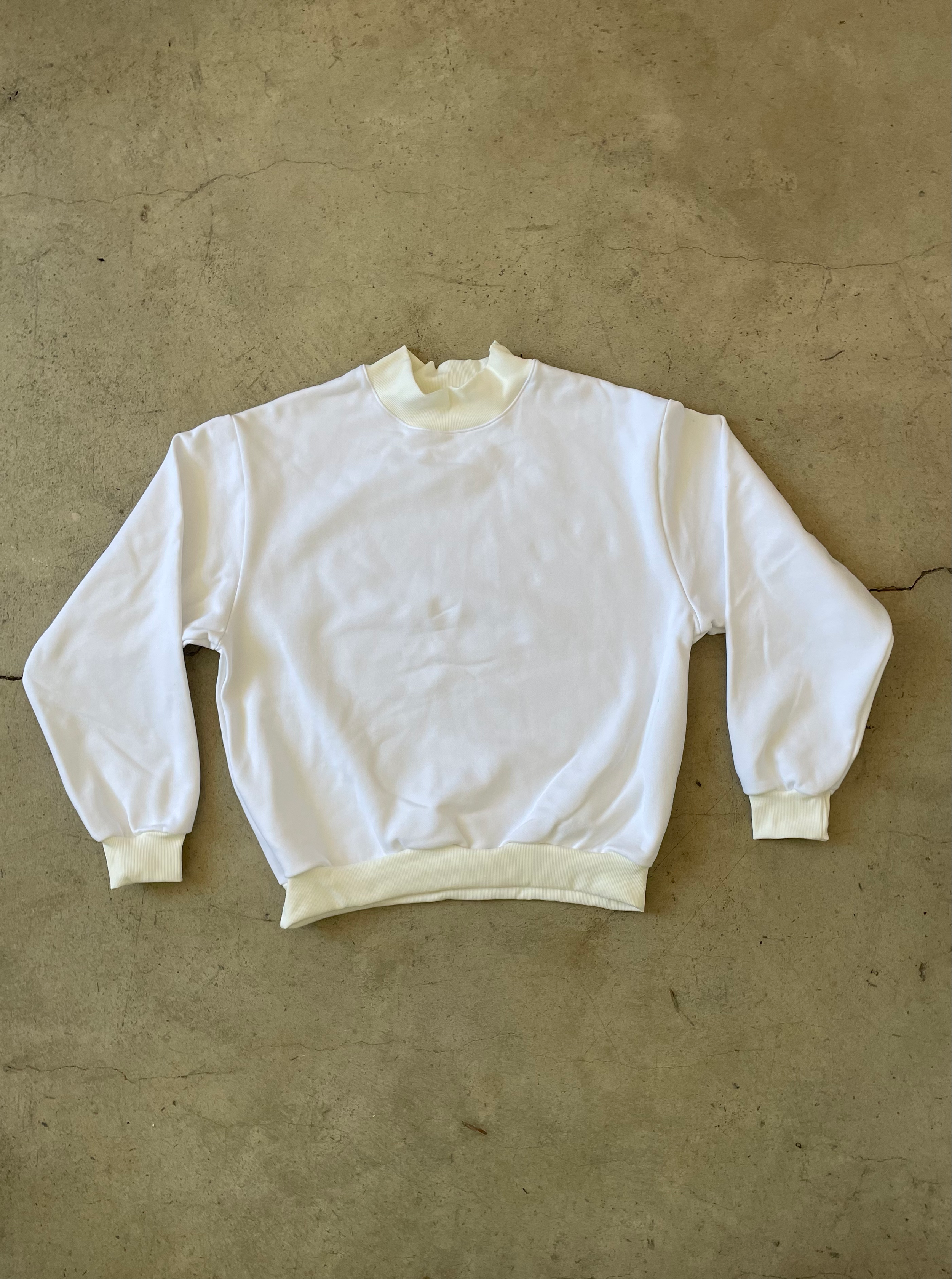 Mockneck CREW.png
