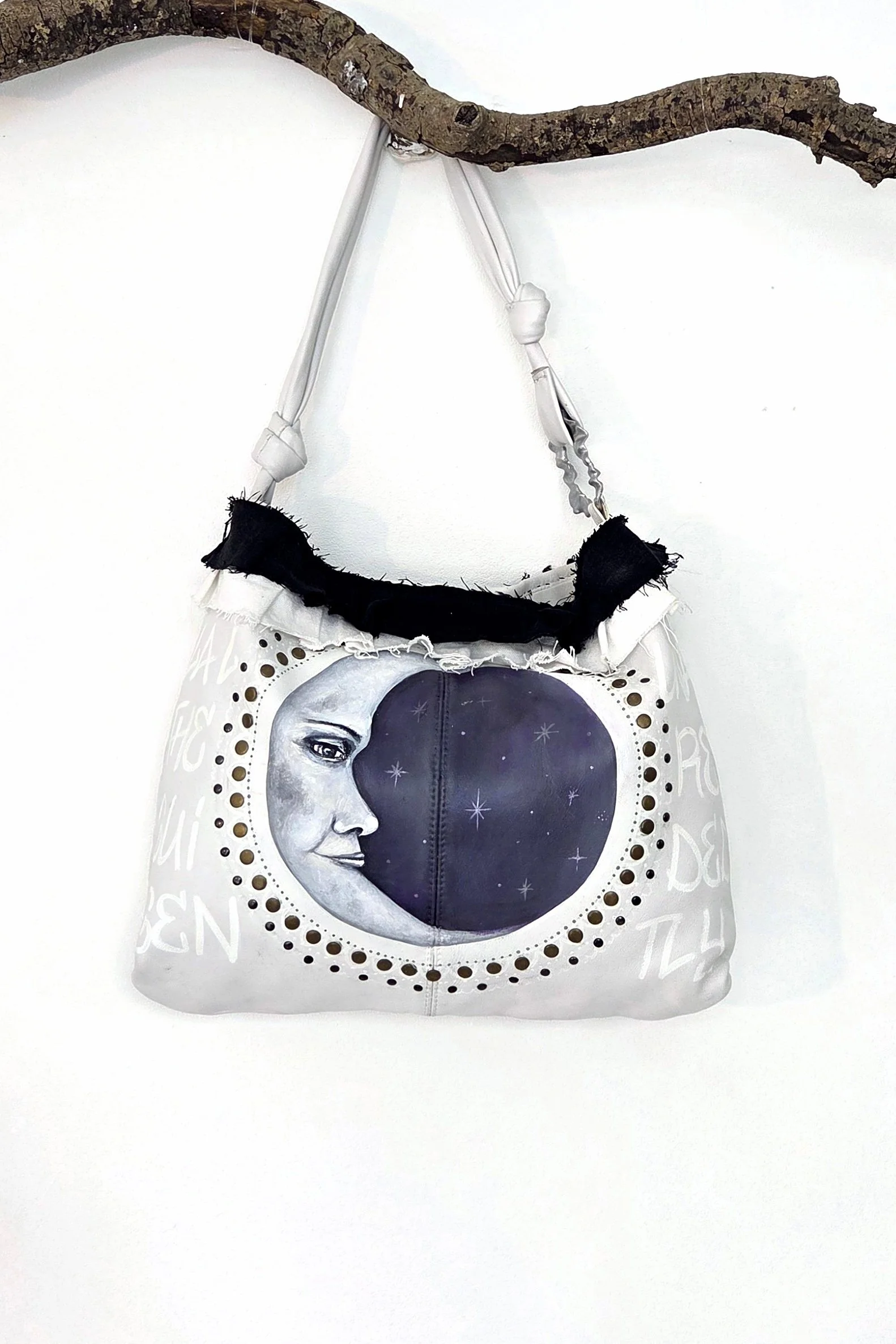 Moon Bag