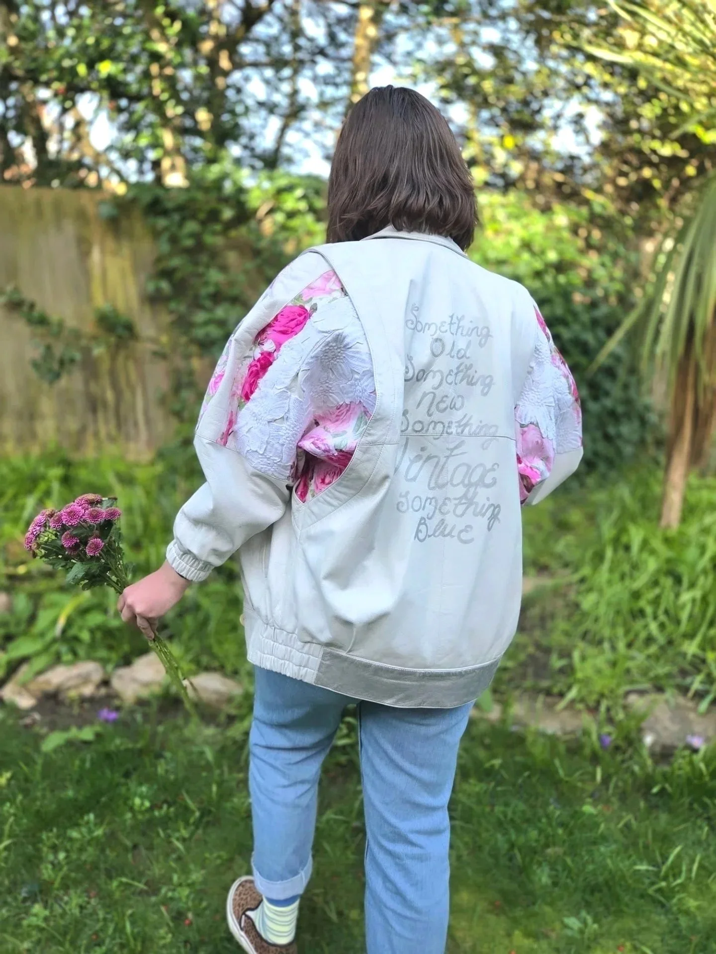 80s%2Bvintage%2Bwhite%2Bleather.jpg