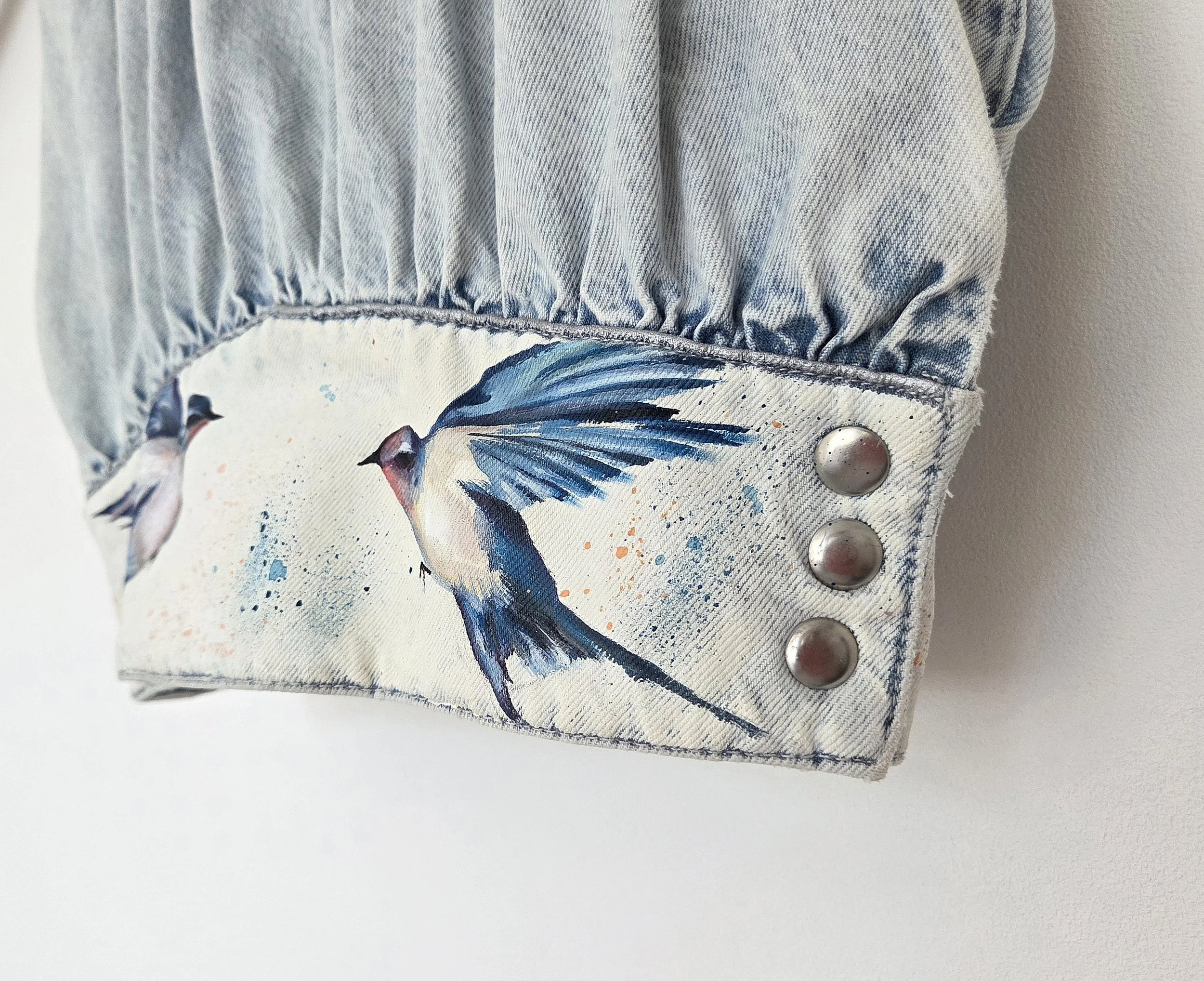 ladies top.jpg