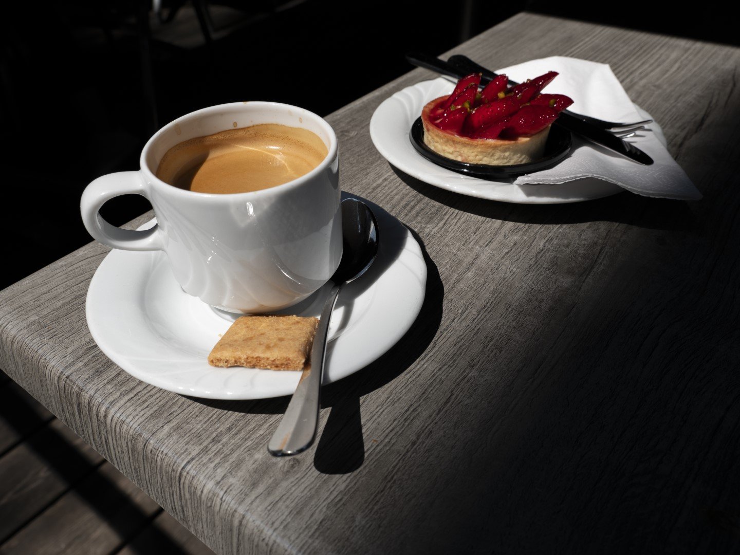 killer coffee and killer pastry