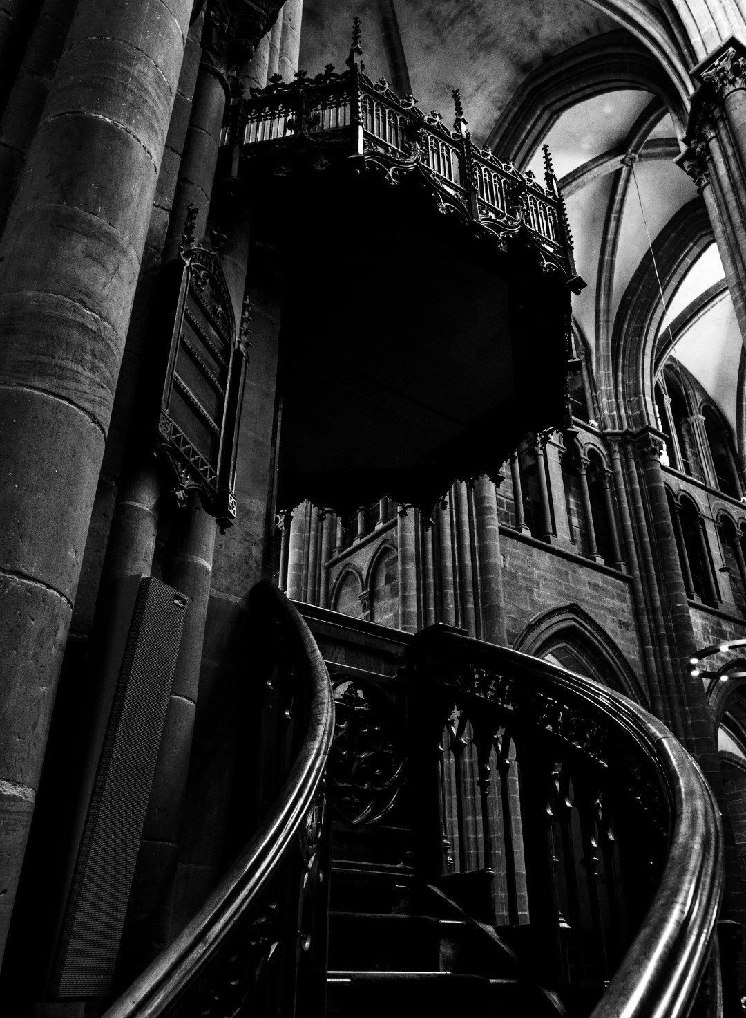 St. Pierre_Pulpit (Large).jpg