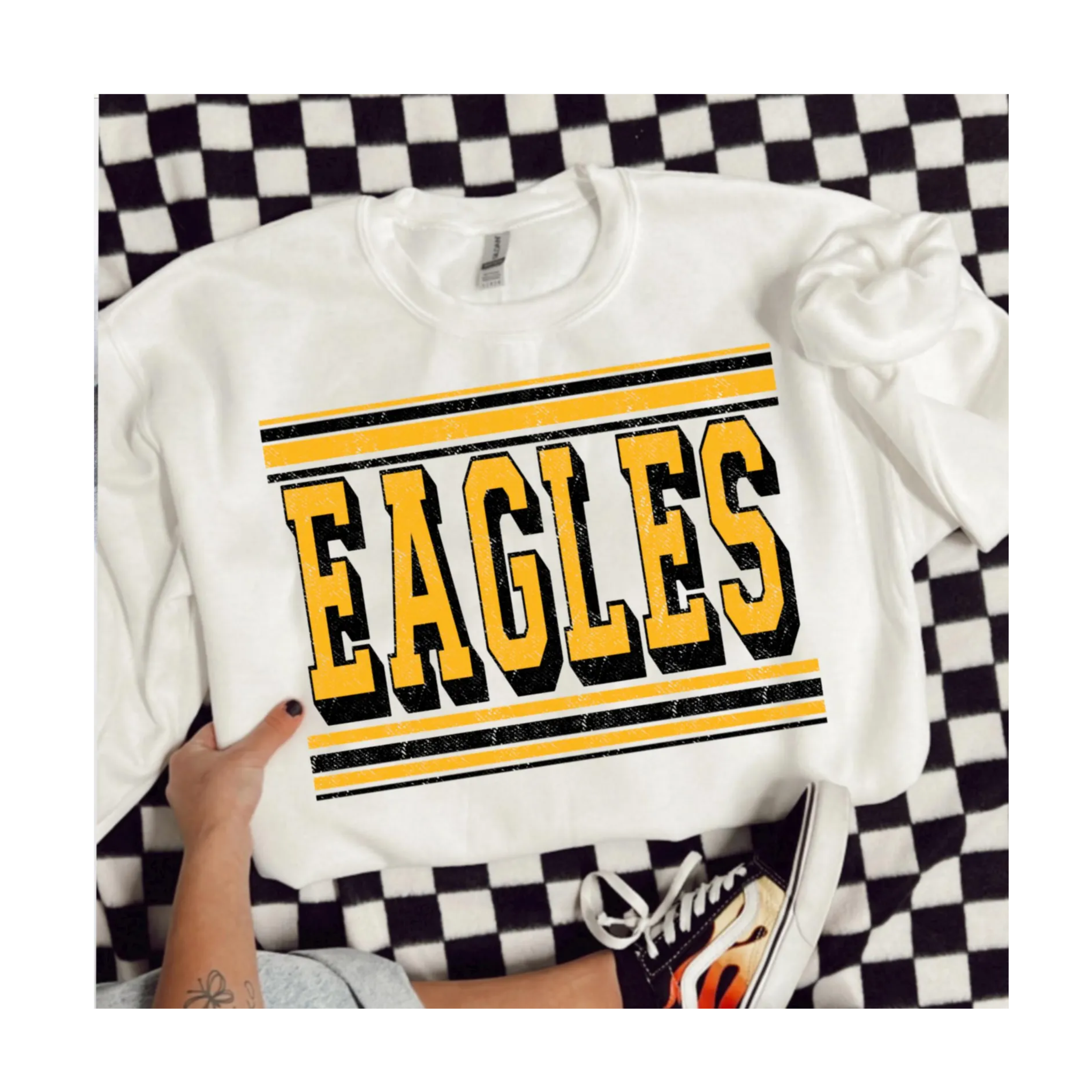 Eagle varsity w/ lines
