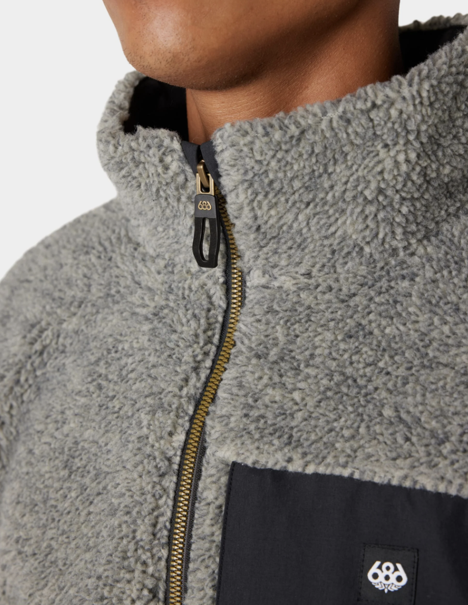 grey scale outpost 1.png