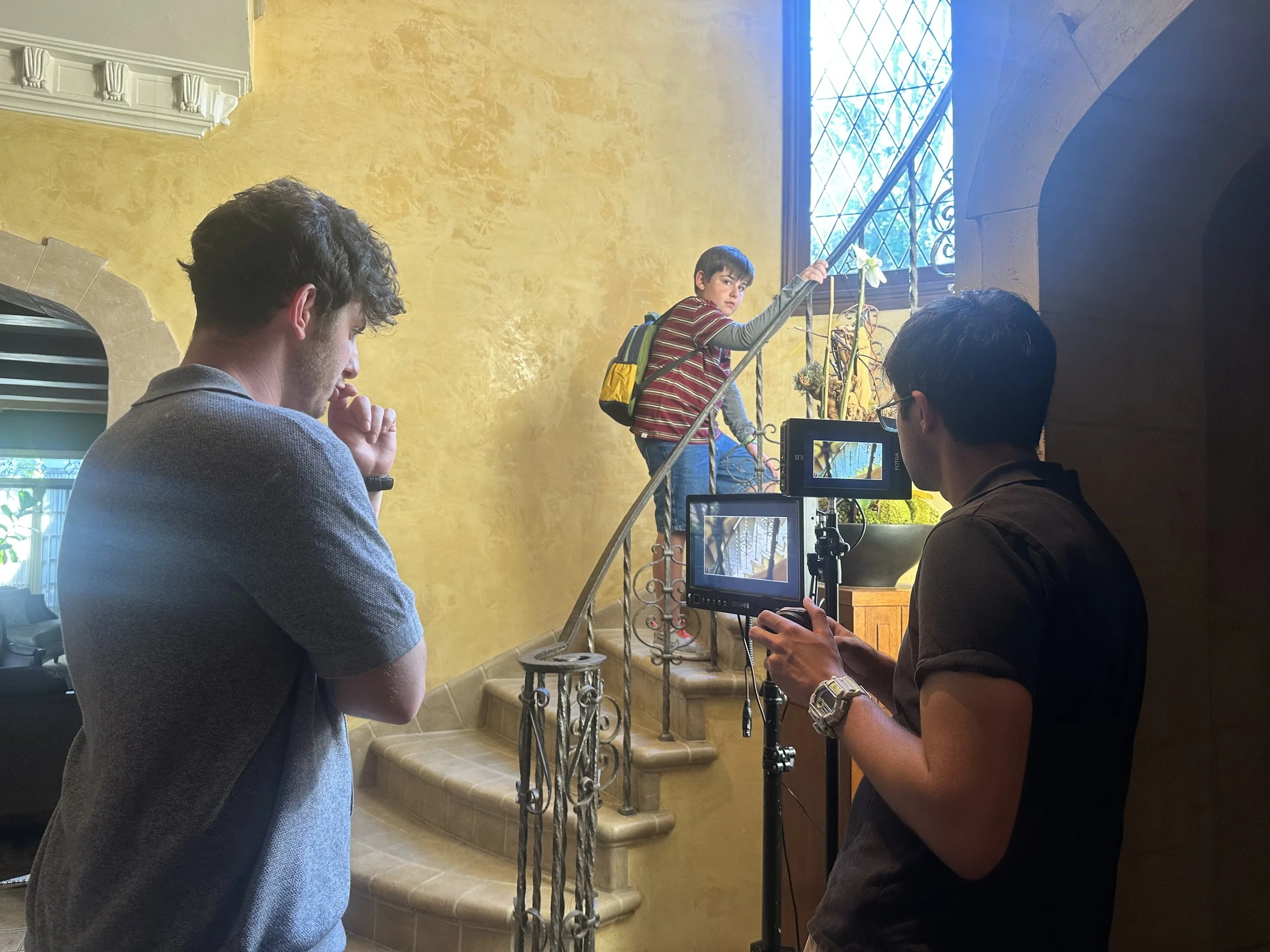 Staircase directing.jpeg