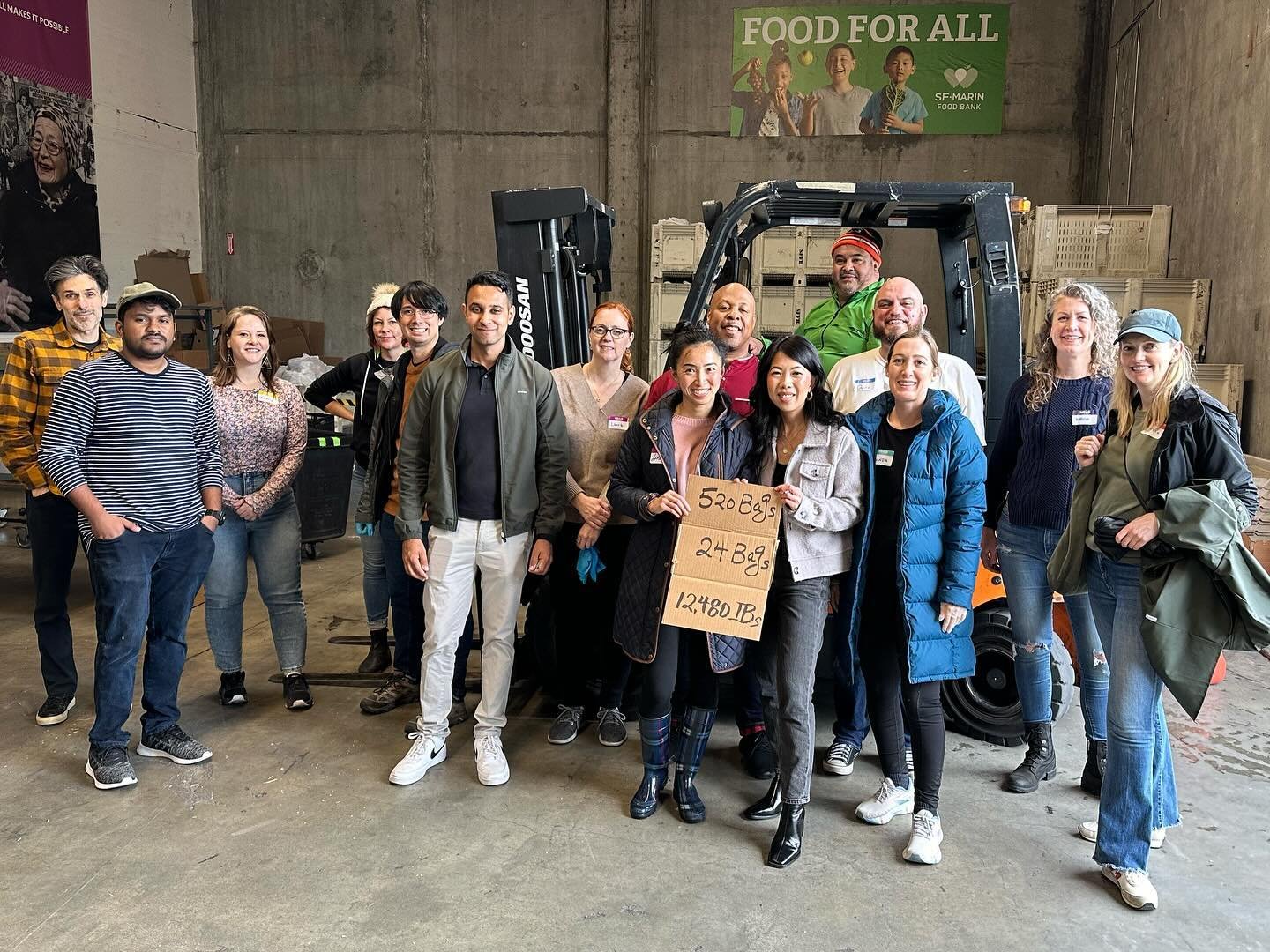 Thanks everyone who came out last weekend to help out at the food bank!

#dating #single #datinginSF #bayareadating #bayareasingles #stopswipingstartdating