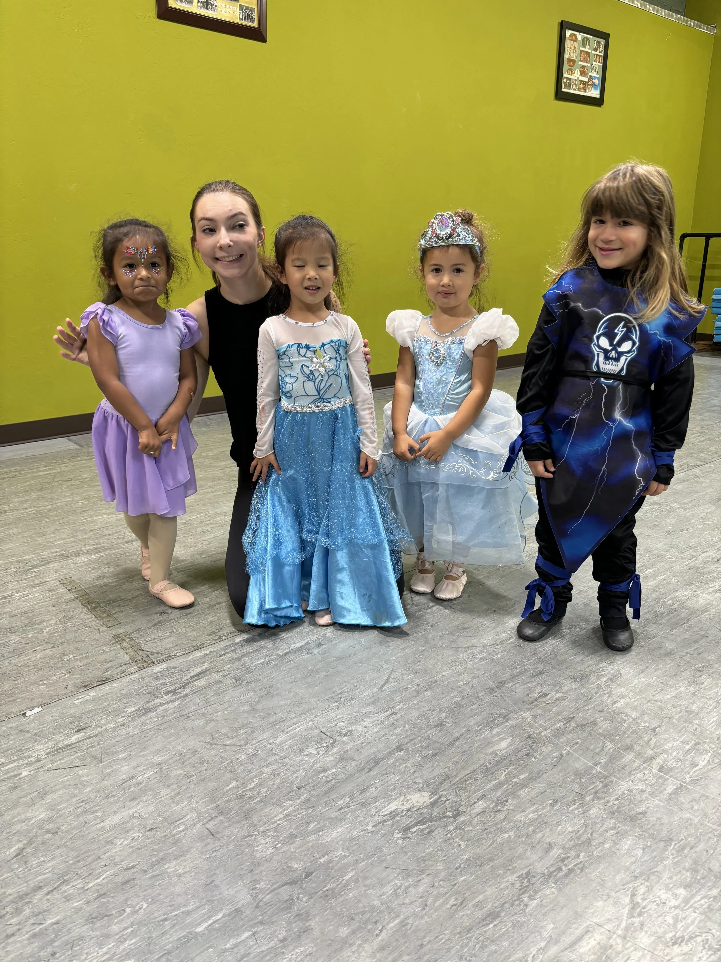 Halloween Dress-Up Week