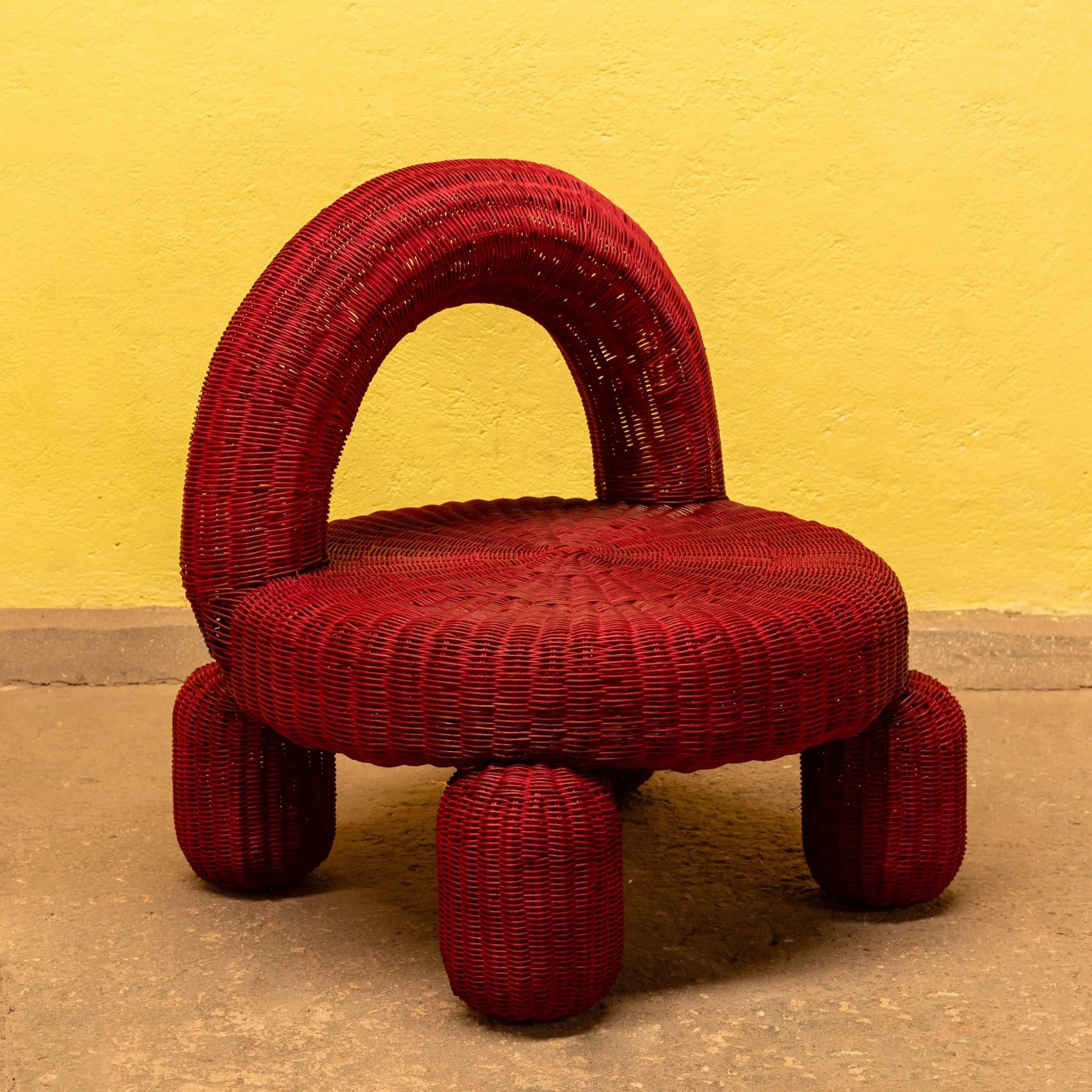 La Tuna Big Chair. 
Request Catalog.