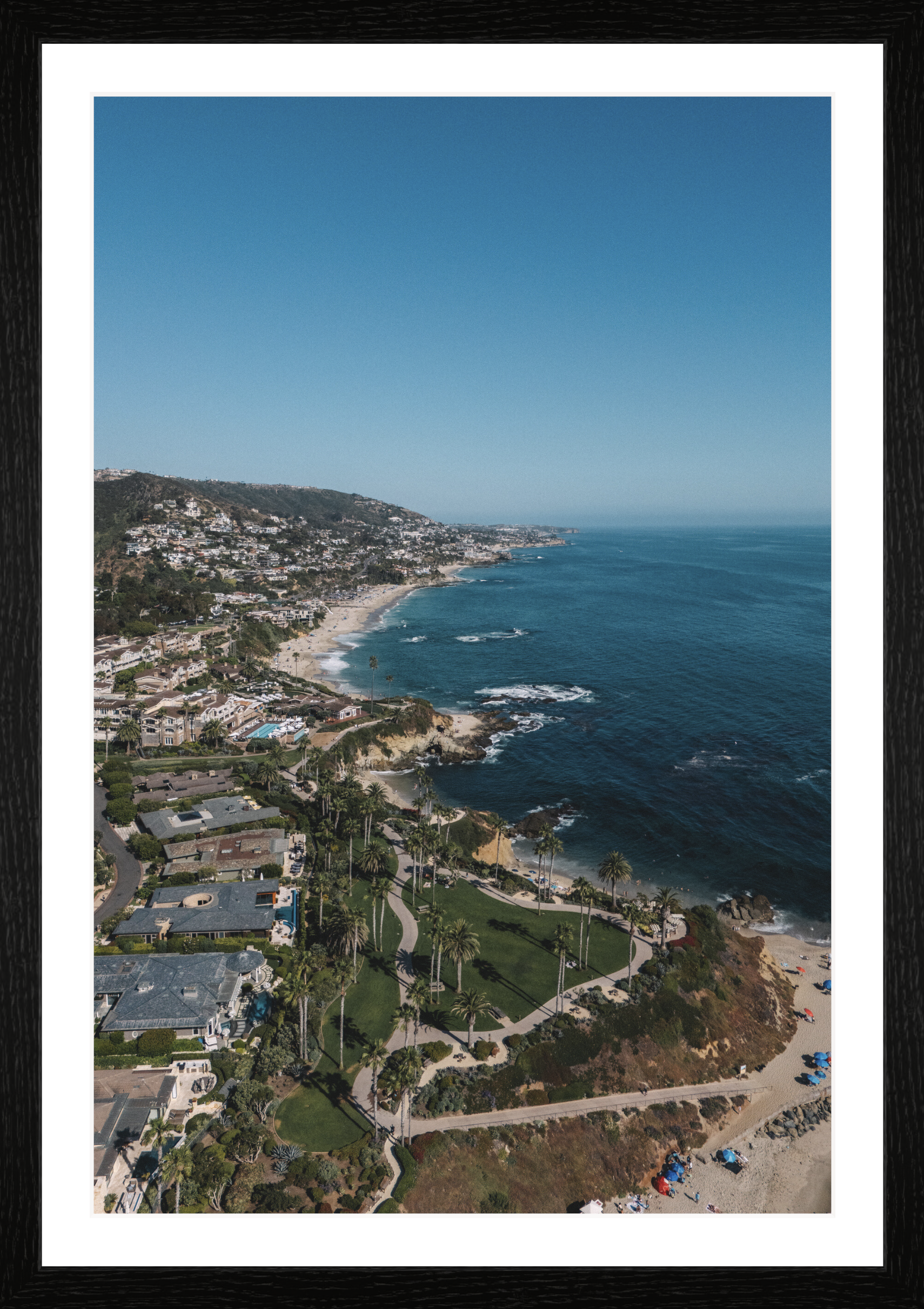 Laguna - Black Frame.png