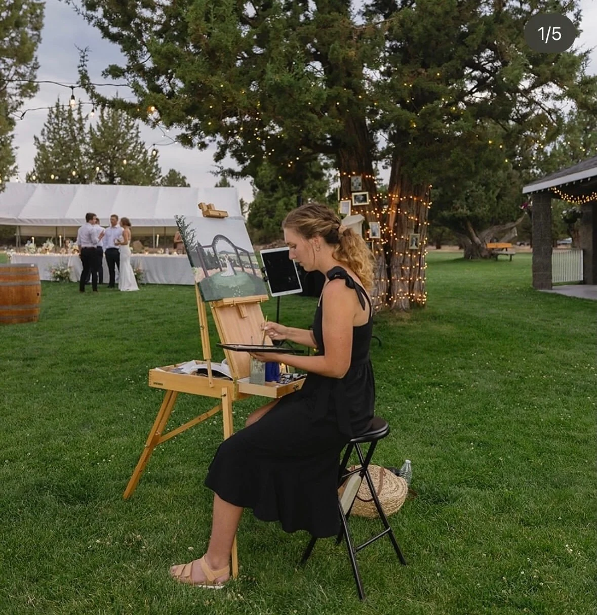 A little Charis update 🤍

For the past few years, I&rsquo;ve kept my fine art and live wedding painting on separate Instagram accounts. But the more I&rsquo;ve thought about it, the more I&rsquo;ve realized they really don&rsquo;t need to be separat