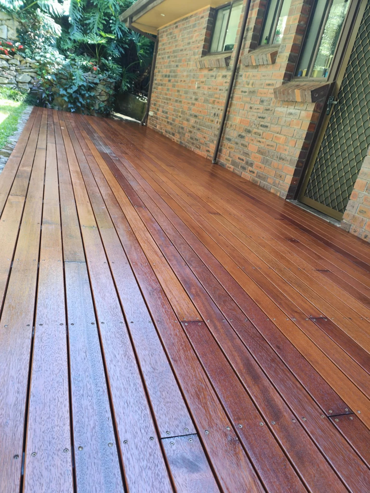 Timber Deck Restoration in the Blue Mountains. 