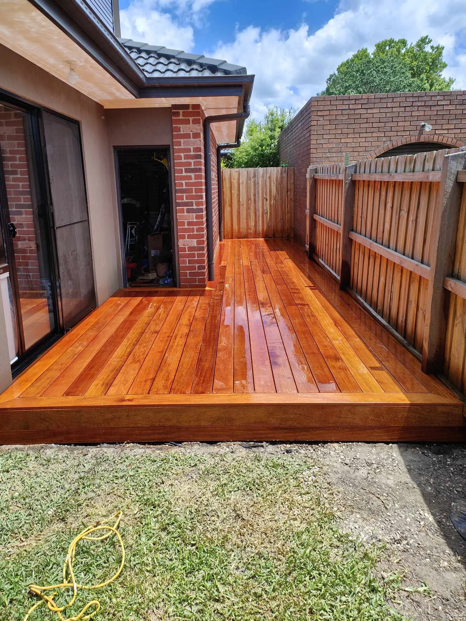 Emu Heights decking solution from would work ideas, Merbau decking. Deck creation in springwood. 