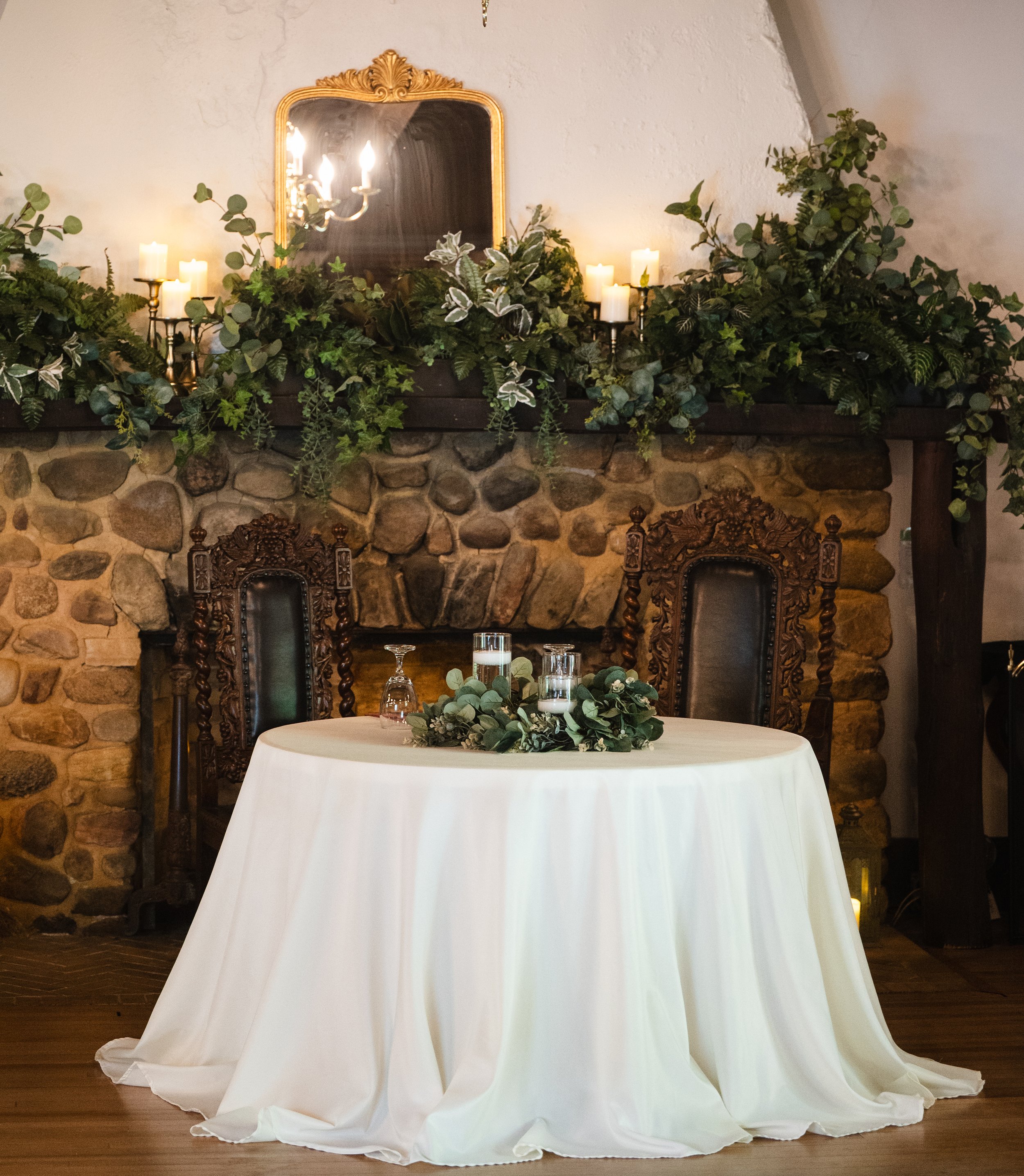 Head Table Chair