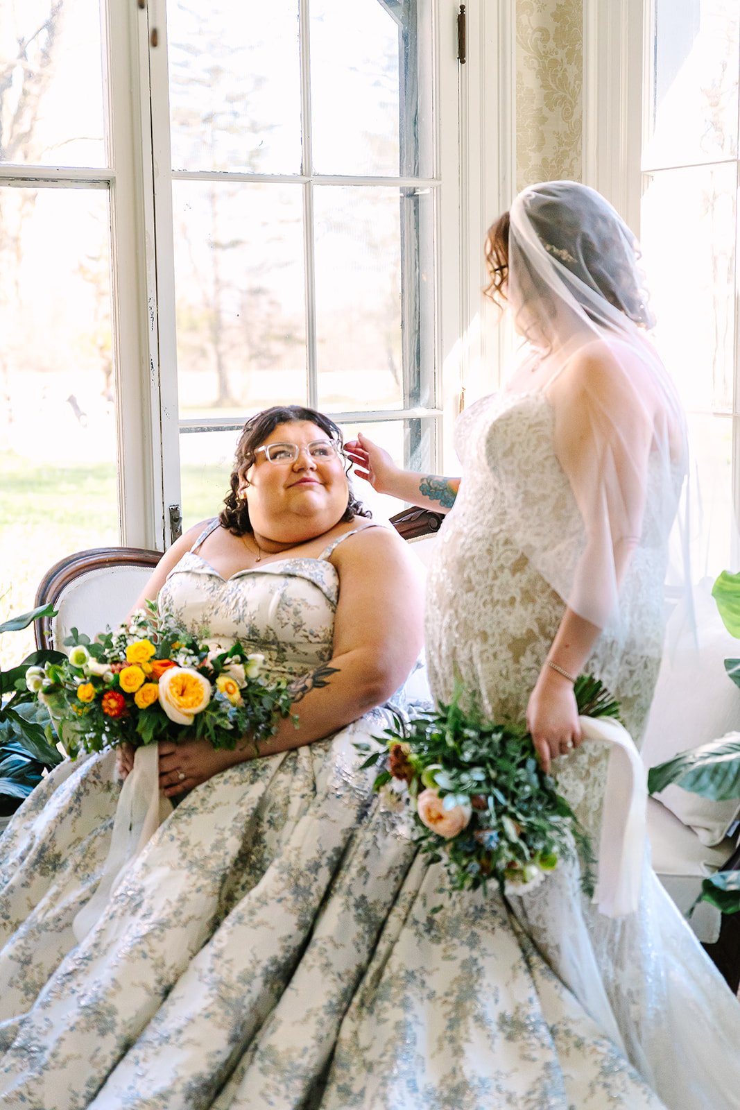 Mikaela&Olivia_Brides-41.jpg