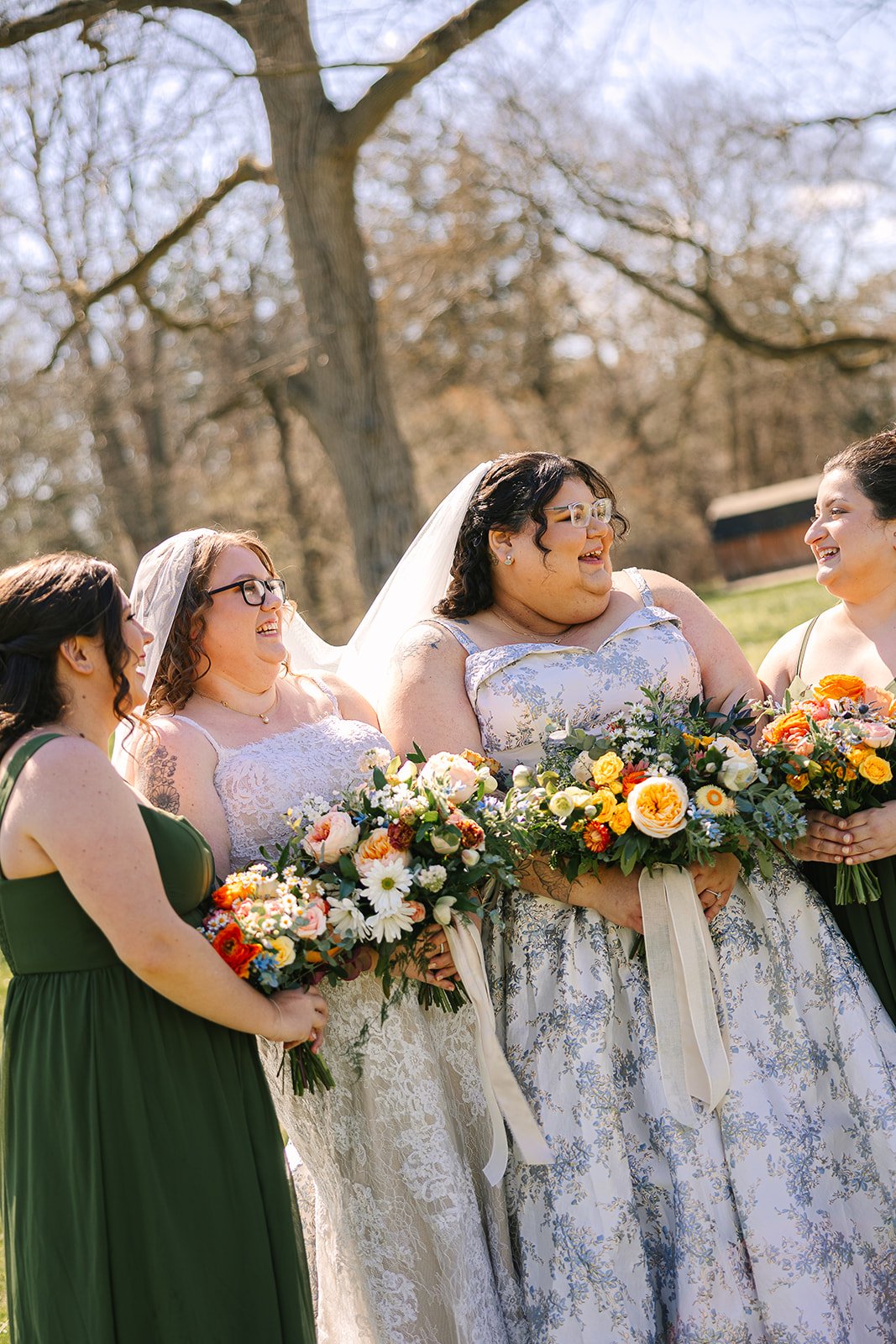 Mikaela&Olivia_WeddingParty-19.jpg