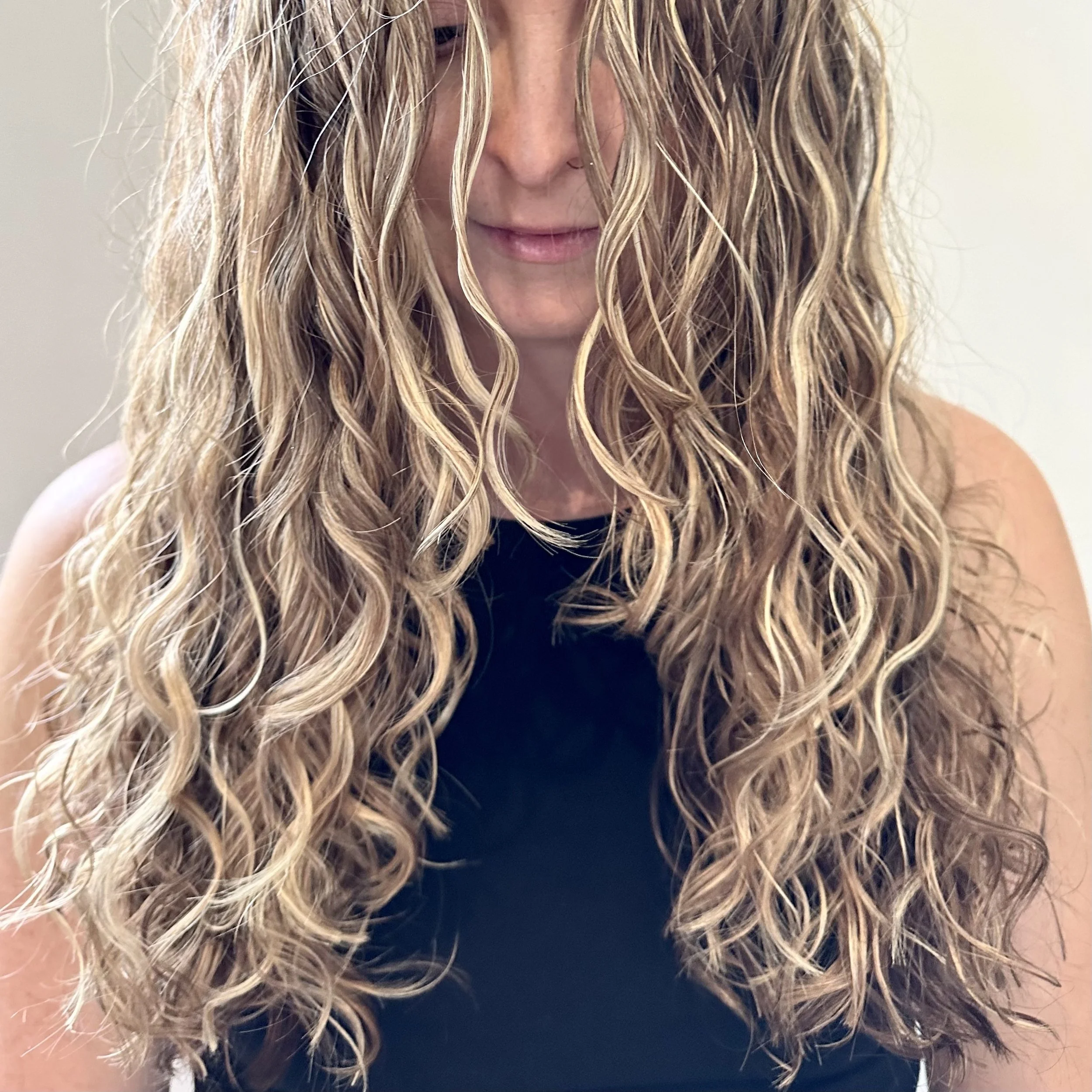 curl-revival-after-blonde-jacksonville-fl-curlyhairspecialist-rezocut.jpg