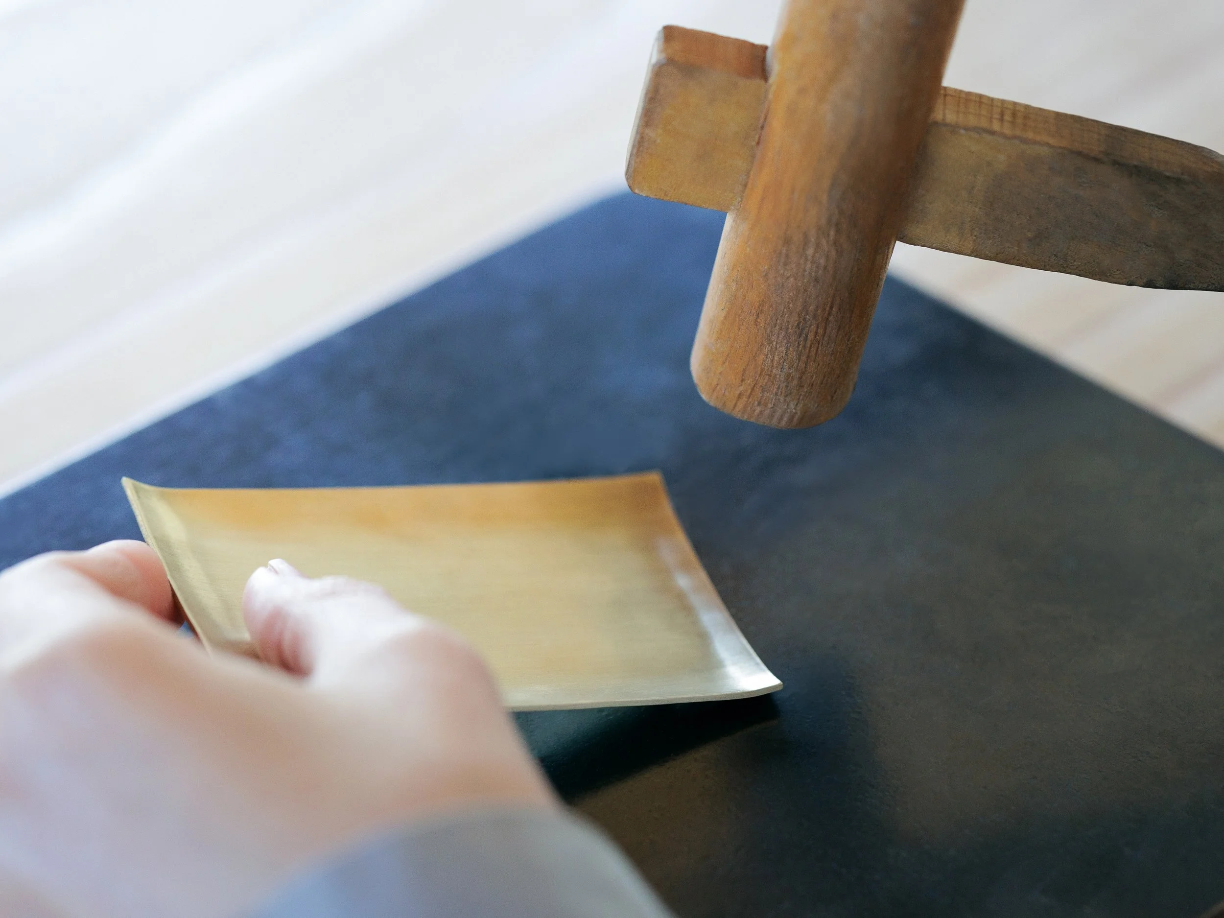  brass tray1.jpg